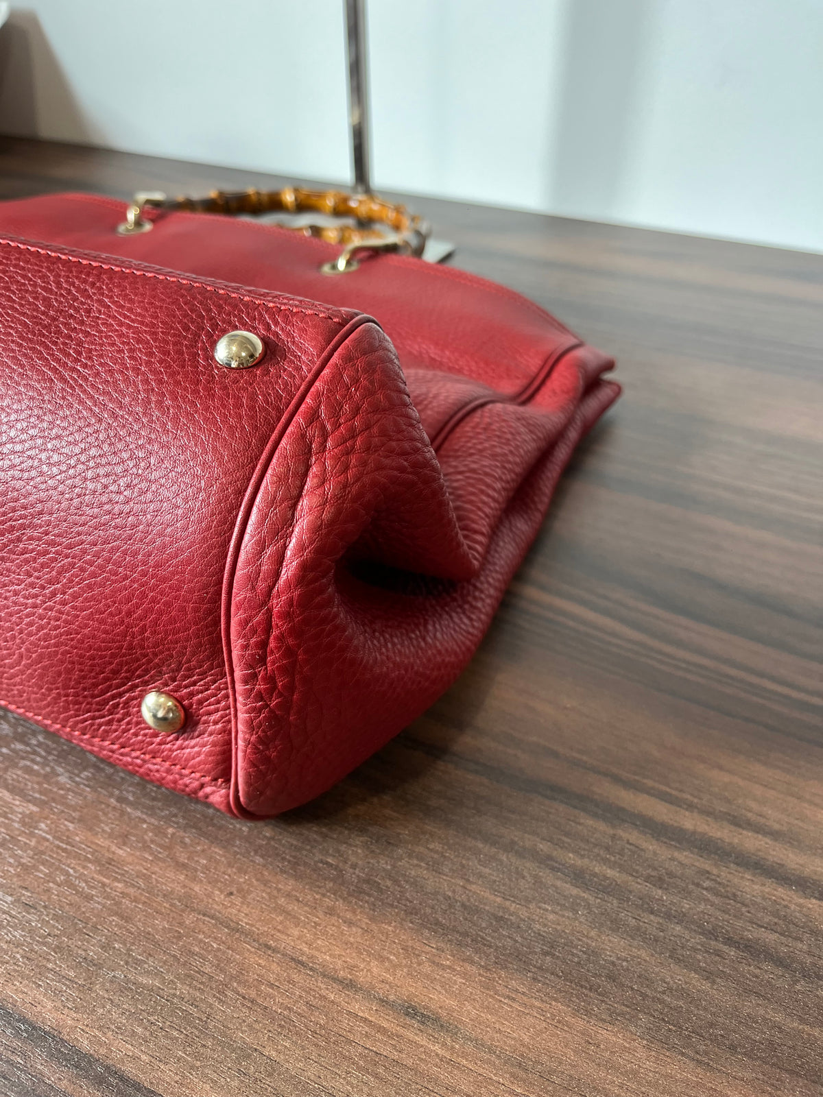Gucci Bamboo Shopper Grande Piel Roja · con Charm y Bandolera de Regalo