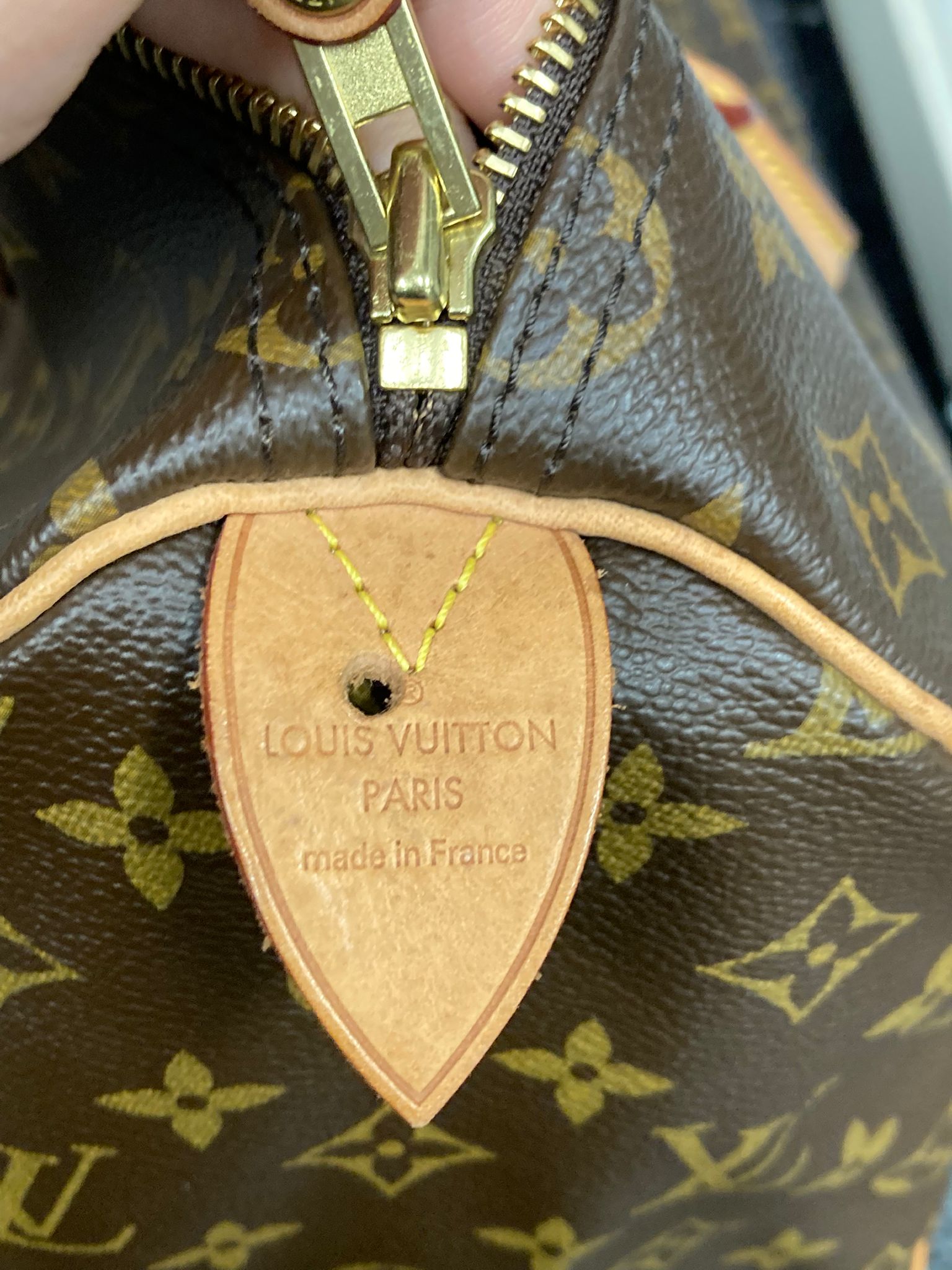 Louis Vuitton speedy 35 canvas monogram