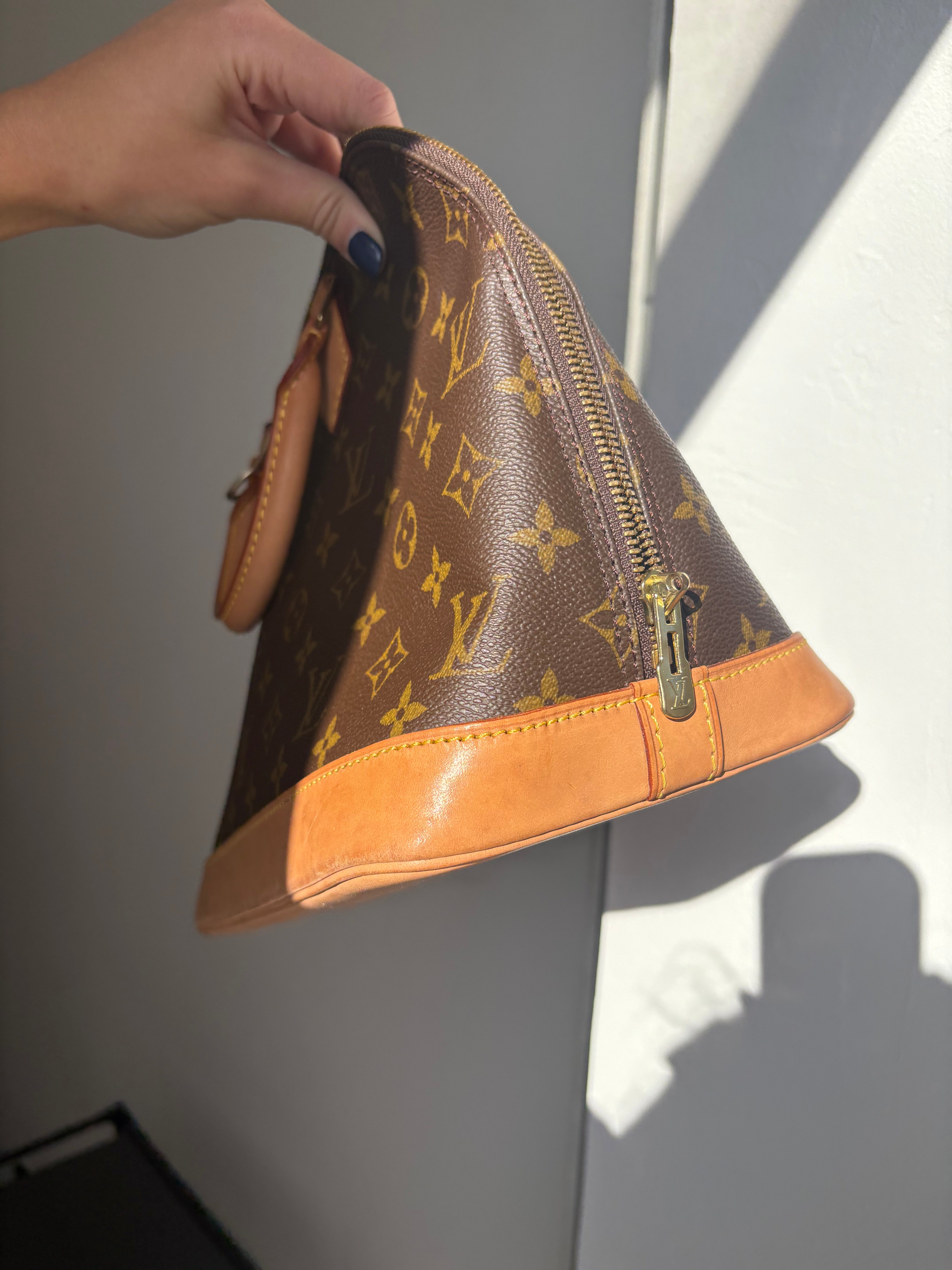 Louis Vuitton Alma MM