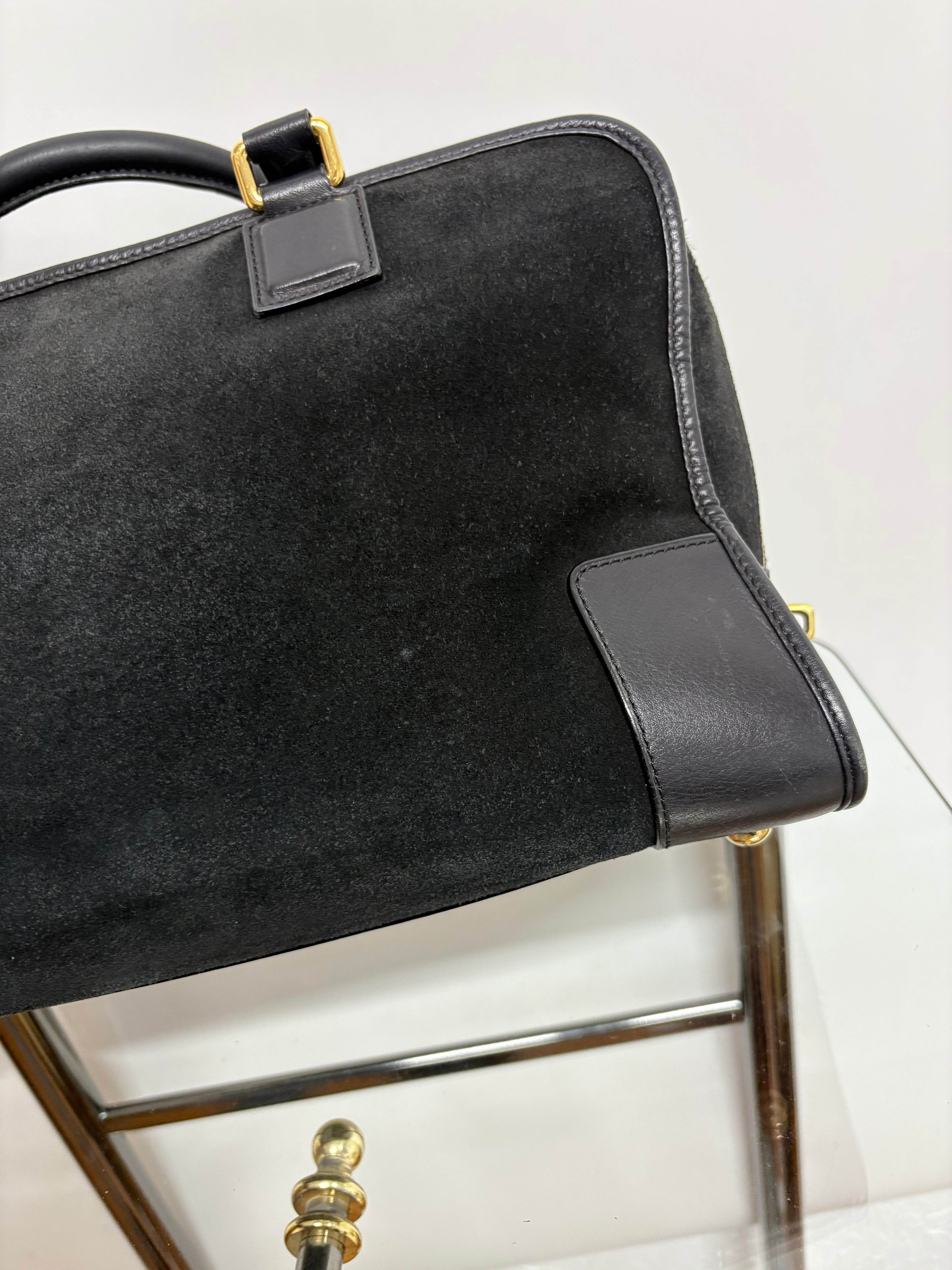 Loewe amazona 35 negro piel ante y piel lisa