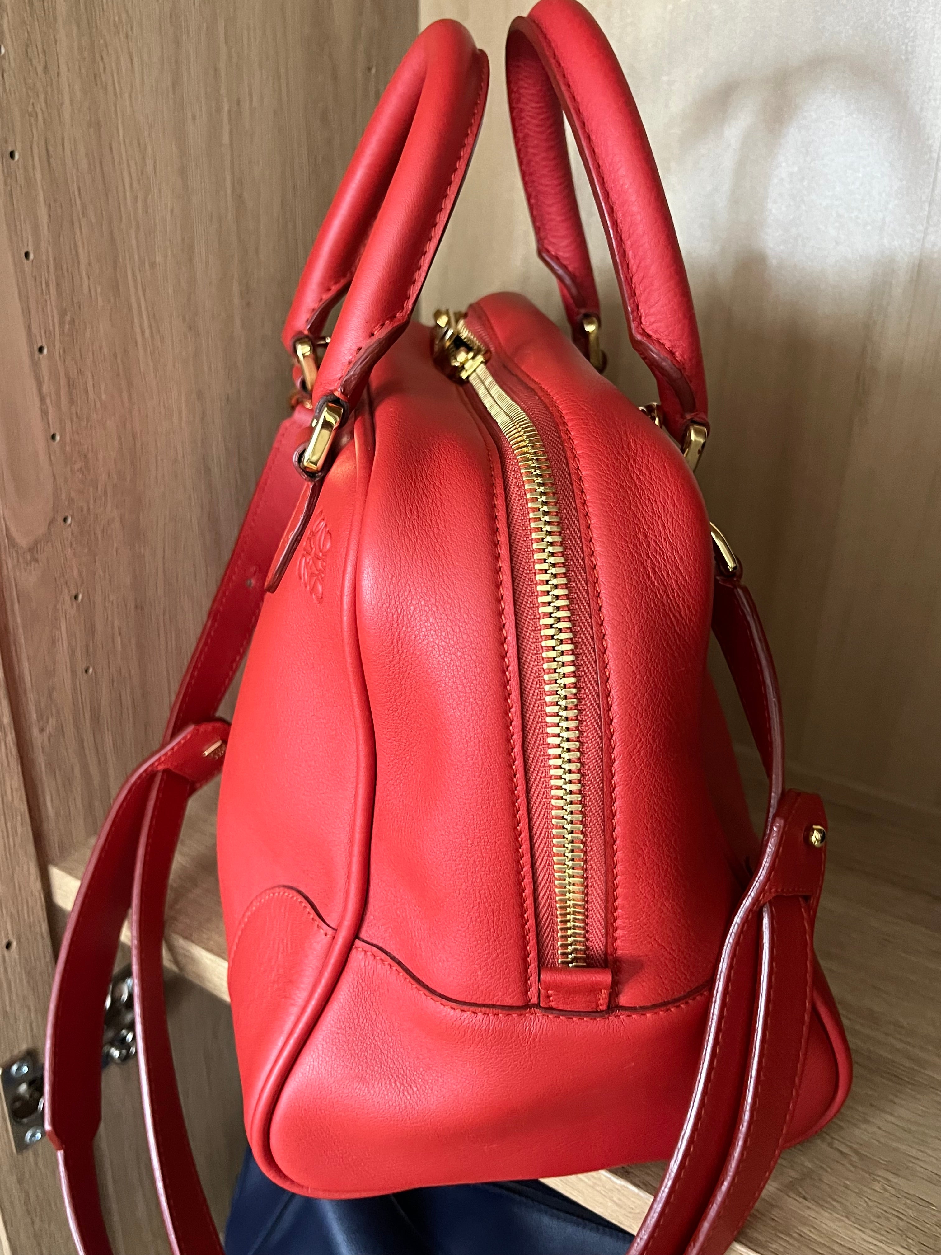 Loewe amazona 75 bandolera rojo