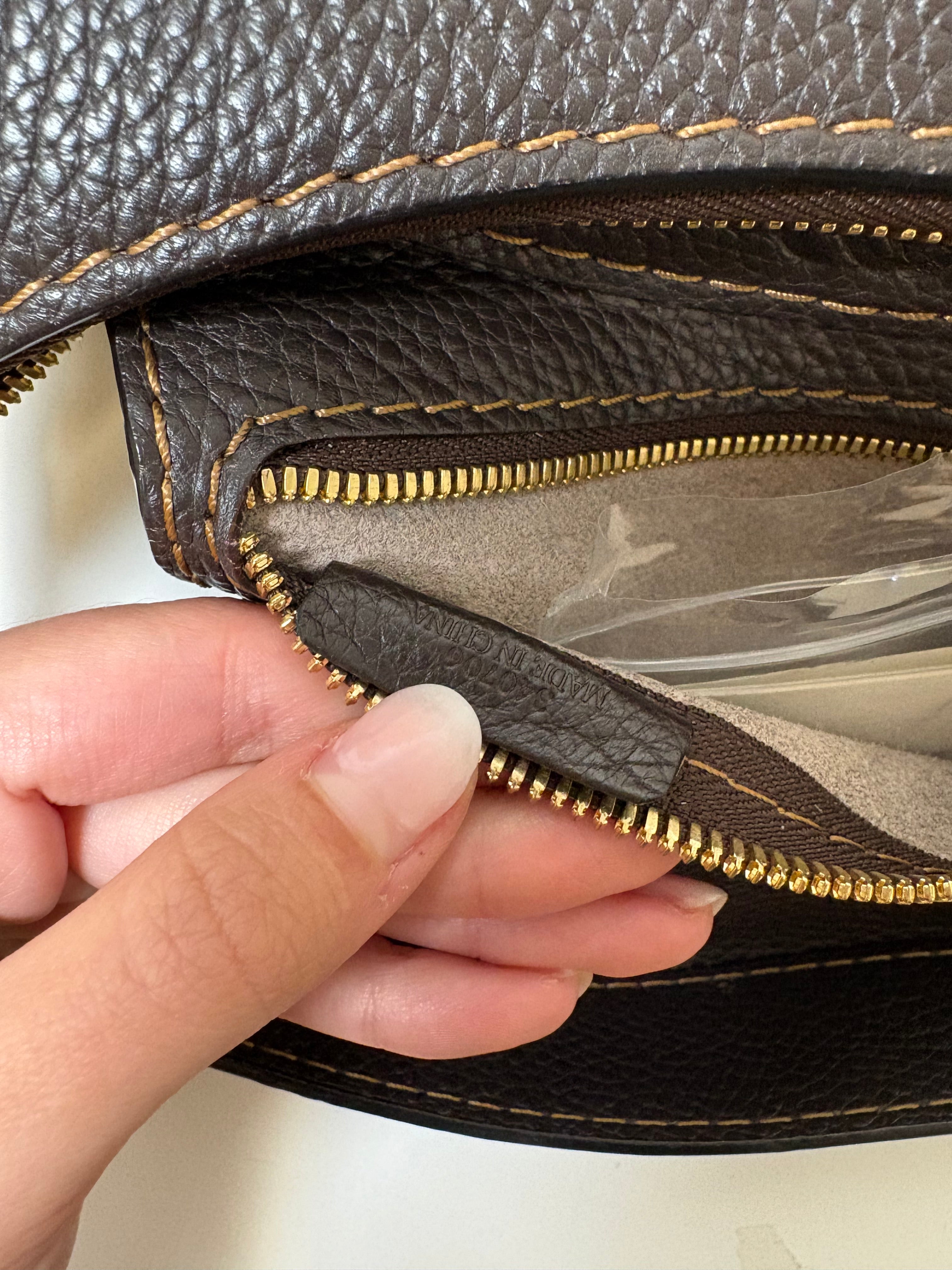 Loewe Hobo Road Safari Marrón Chocolate Large