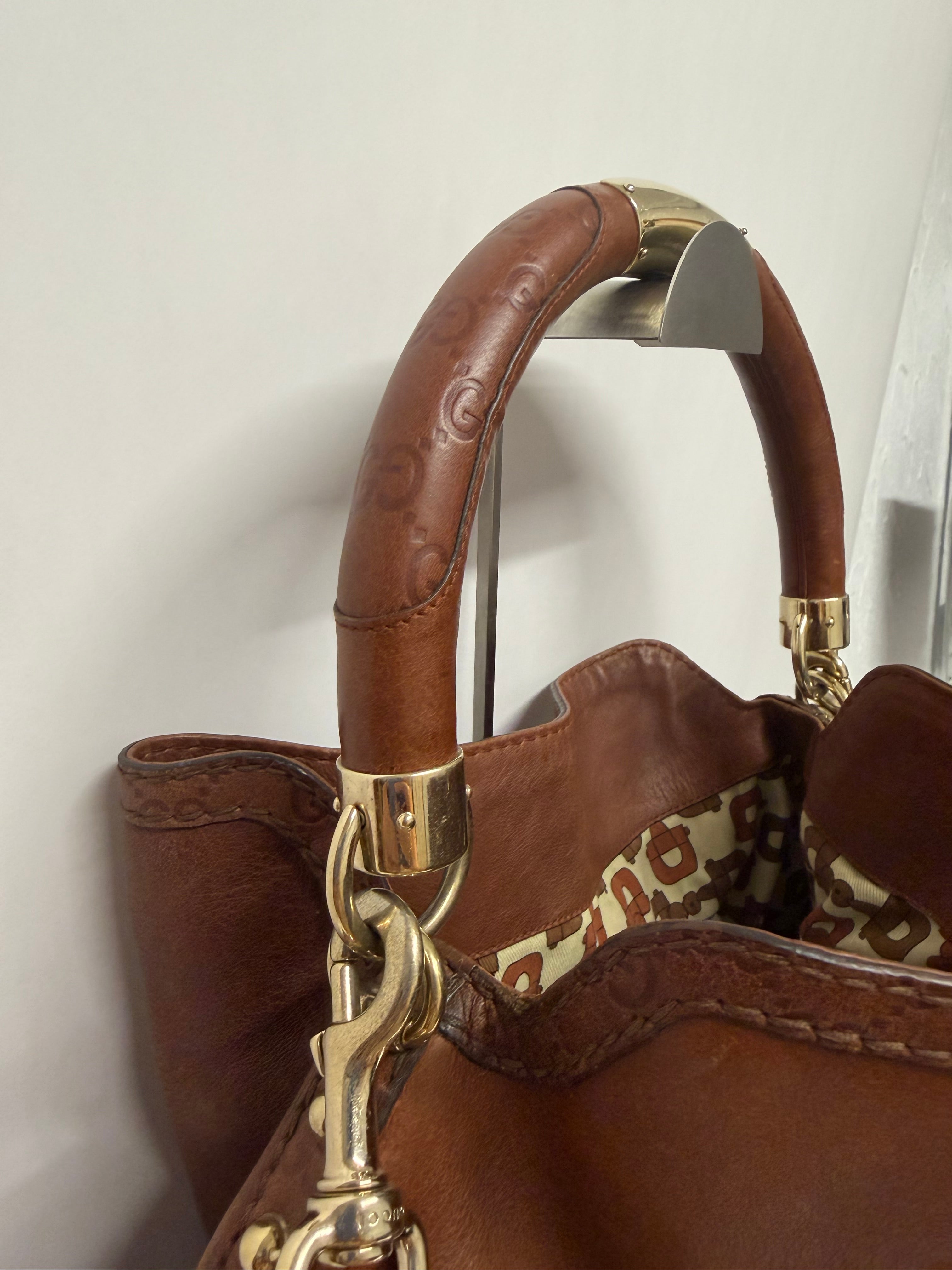 Gucci Indy Satchel Guccissima con Bambú XL
