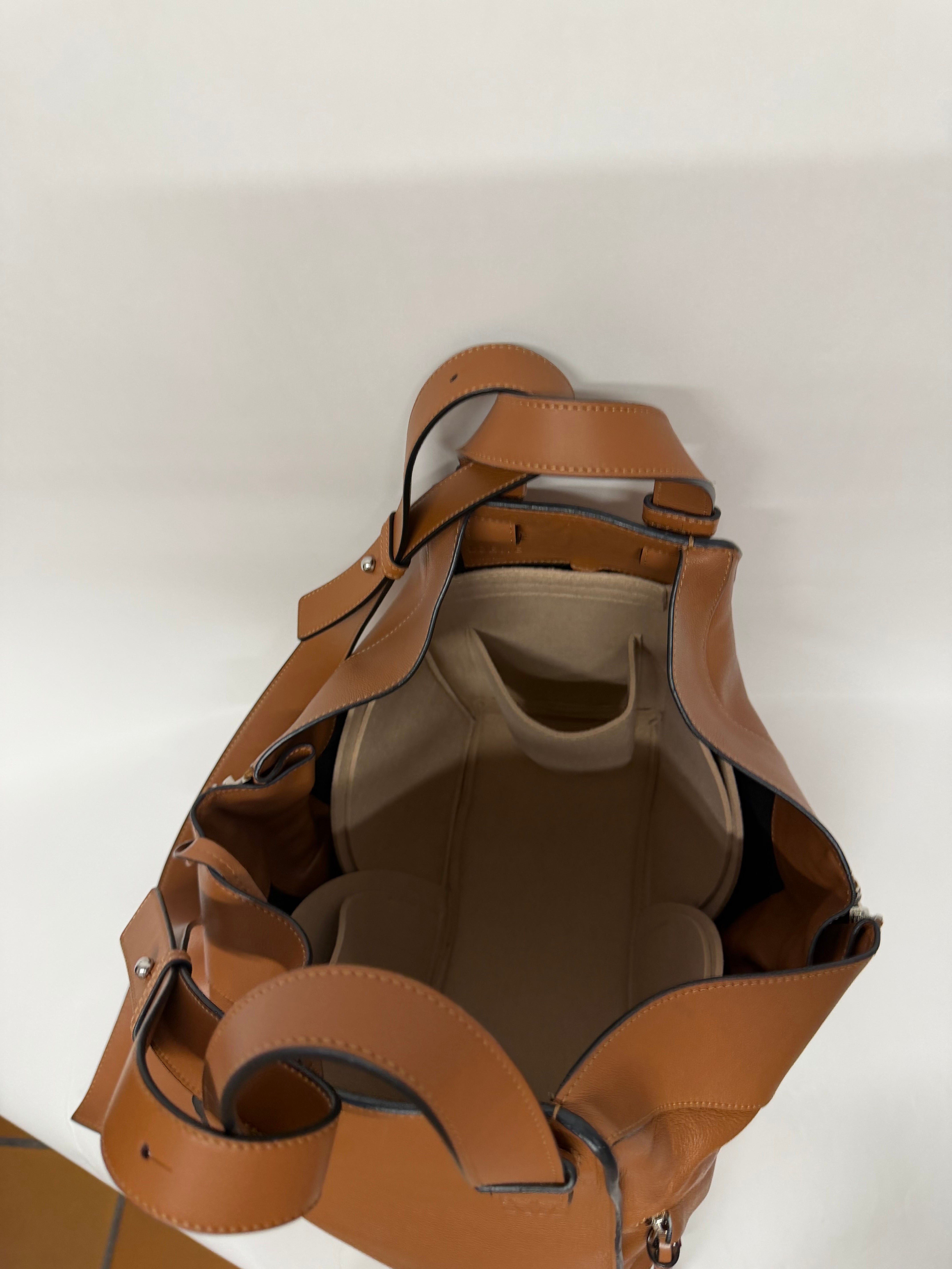 Loewe Hammock Bag Grande Camel con Pouch