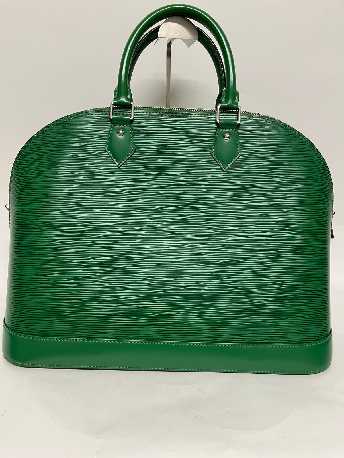 Louis Vuitton Alma GM Piel Epi Verde