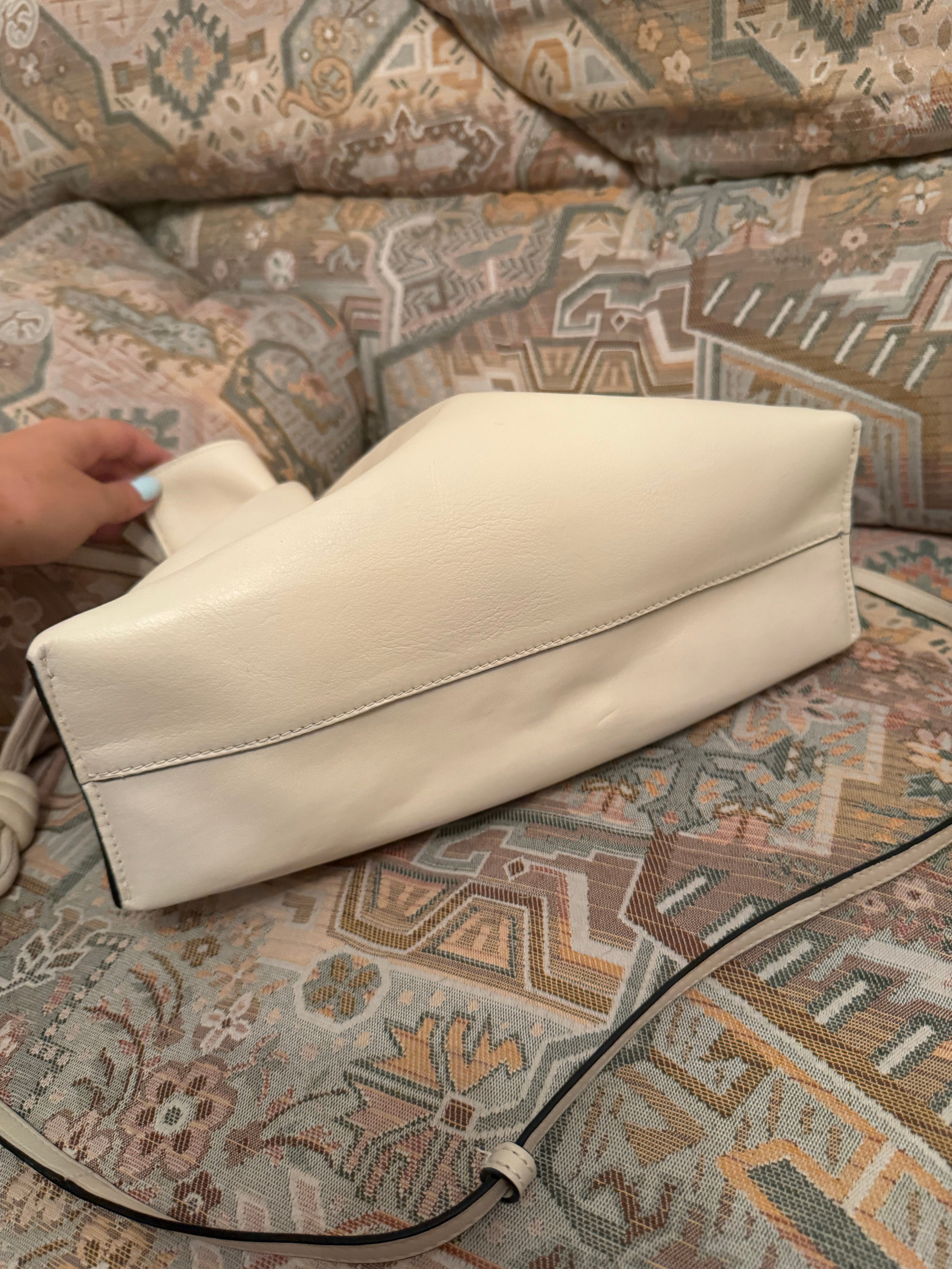 Loewe Flamenco Mediano Piel Blanco Roto