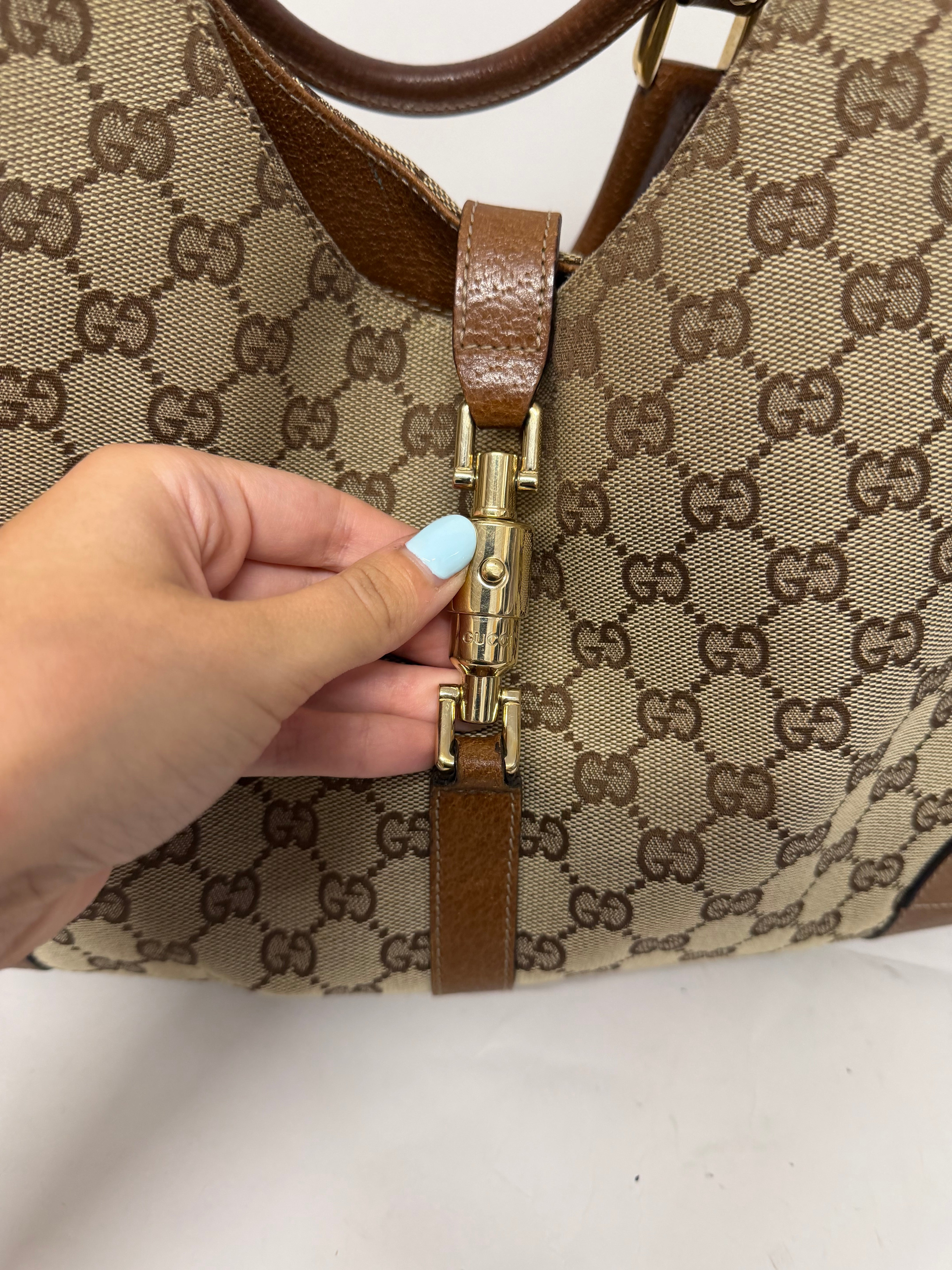 Gucci Jackie GG Canvas Grande Herrajes Dorados