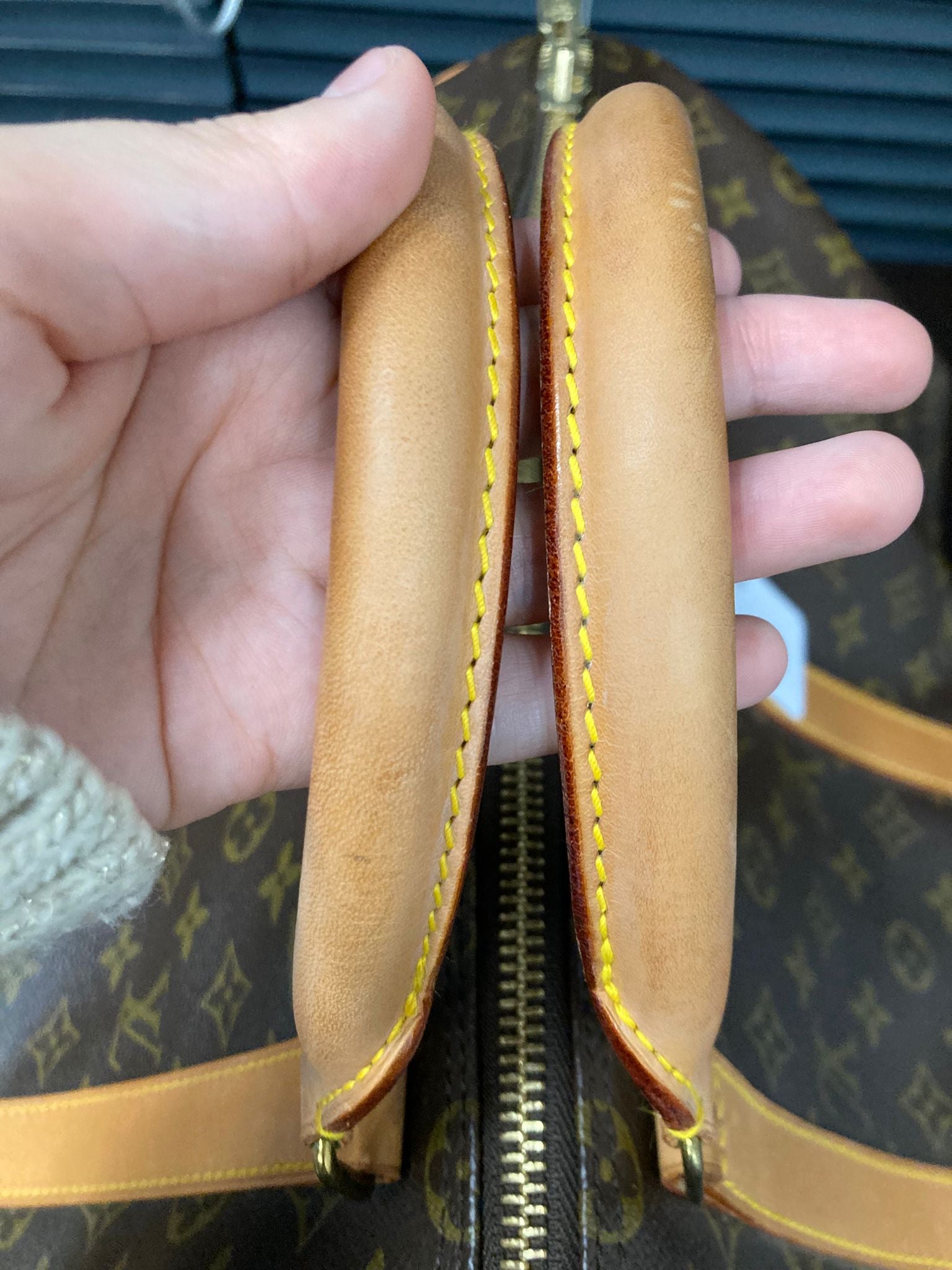 Louis Vuitton Keepall Bandoulière 50
