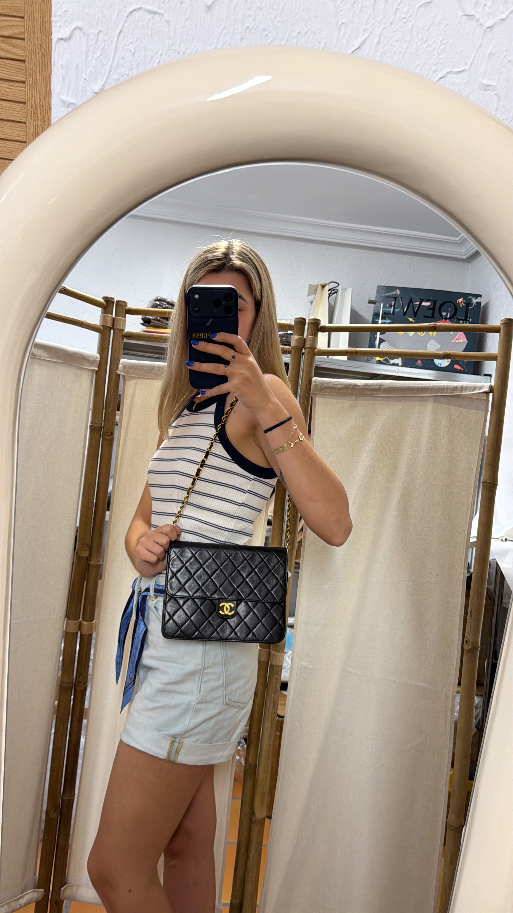 Chanel Push-Lock Lambskin Chain Shoulder Bag | Serie 4