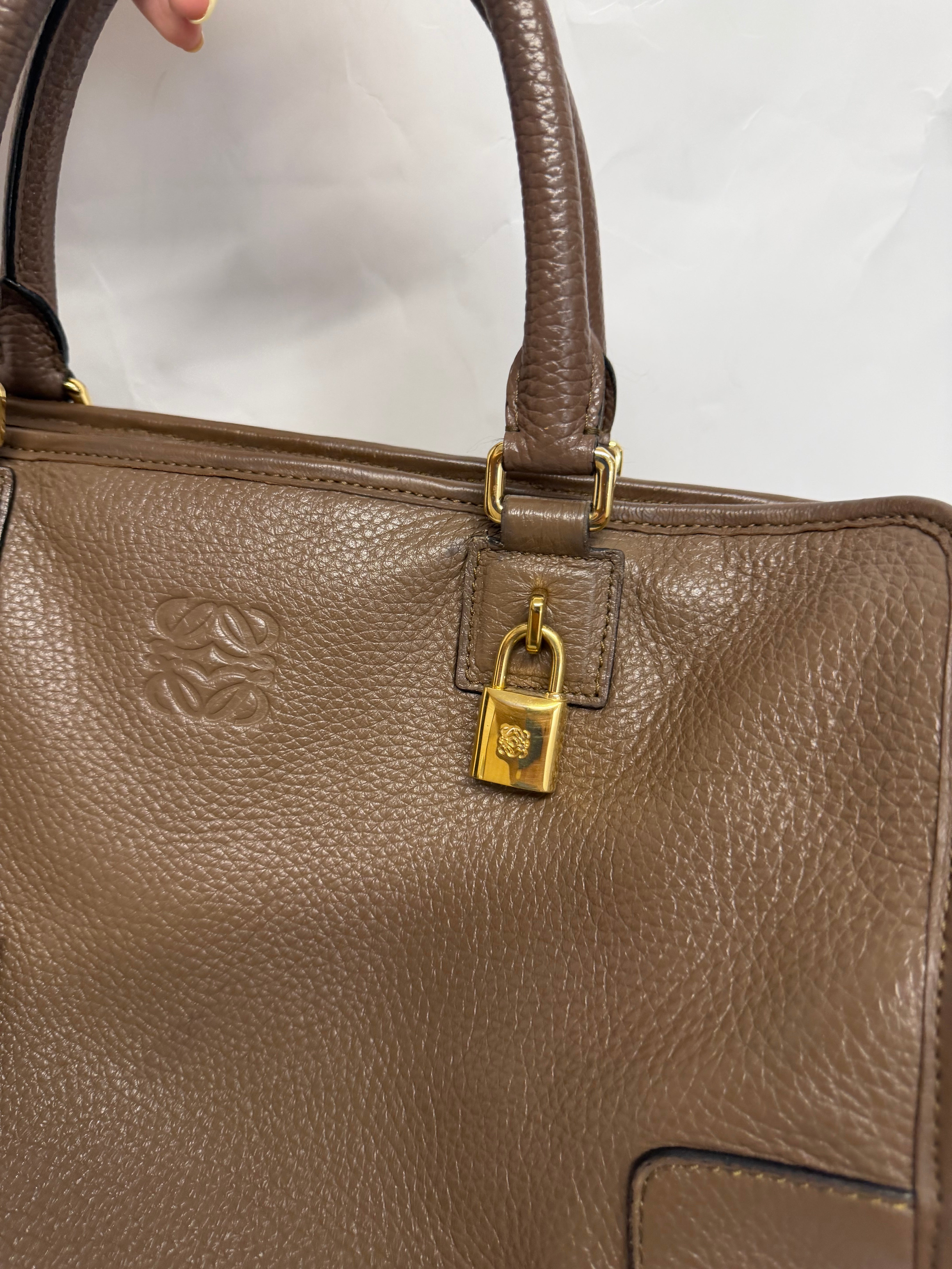 Loewe Amazona 36 Piel Becerro Marrón