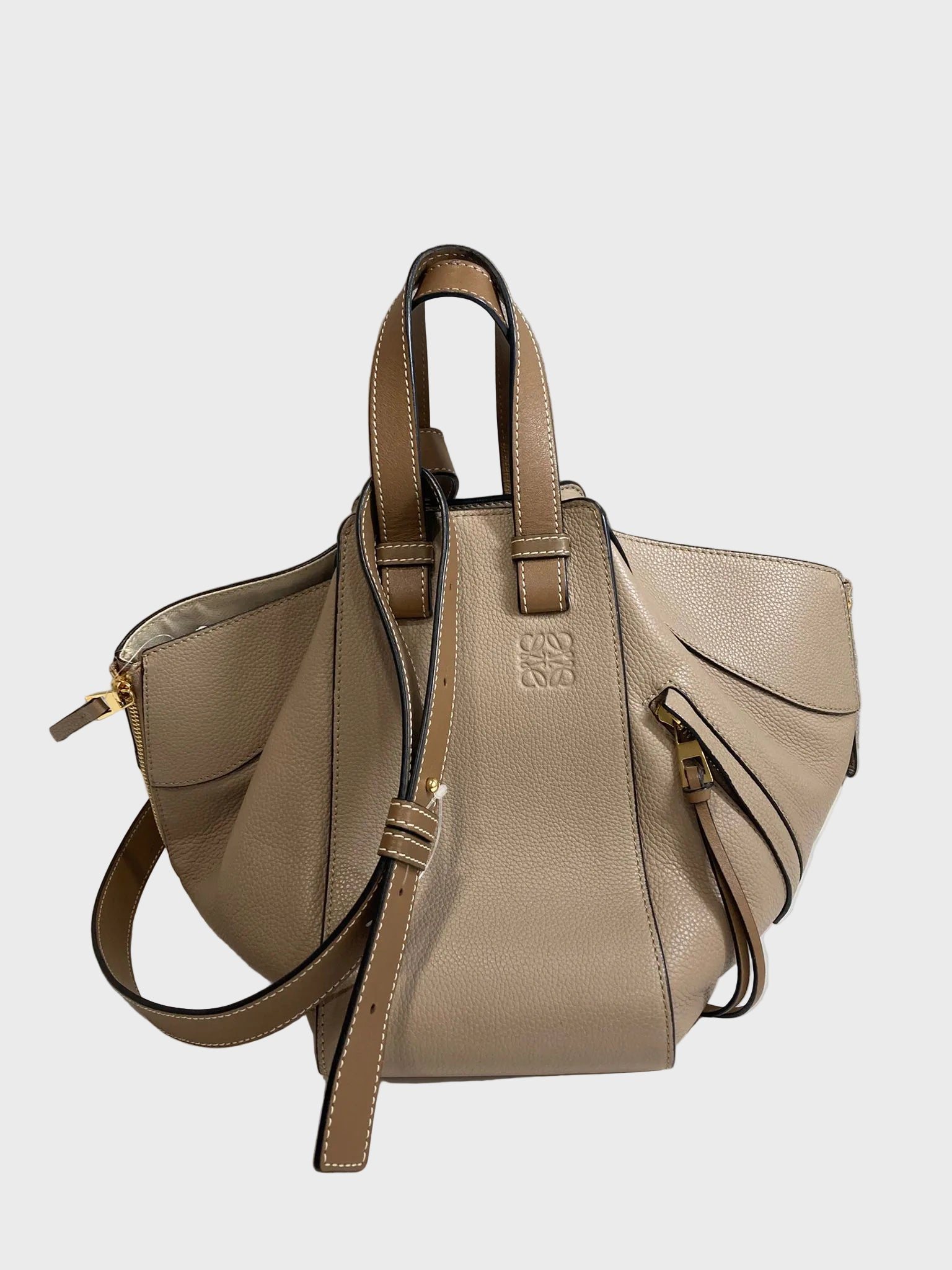 Hammock pequeño en suave piel de ternera graneada Arena