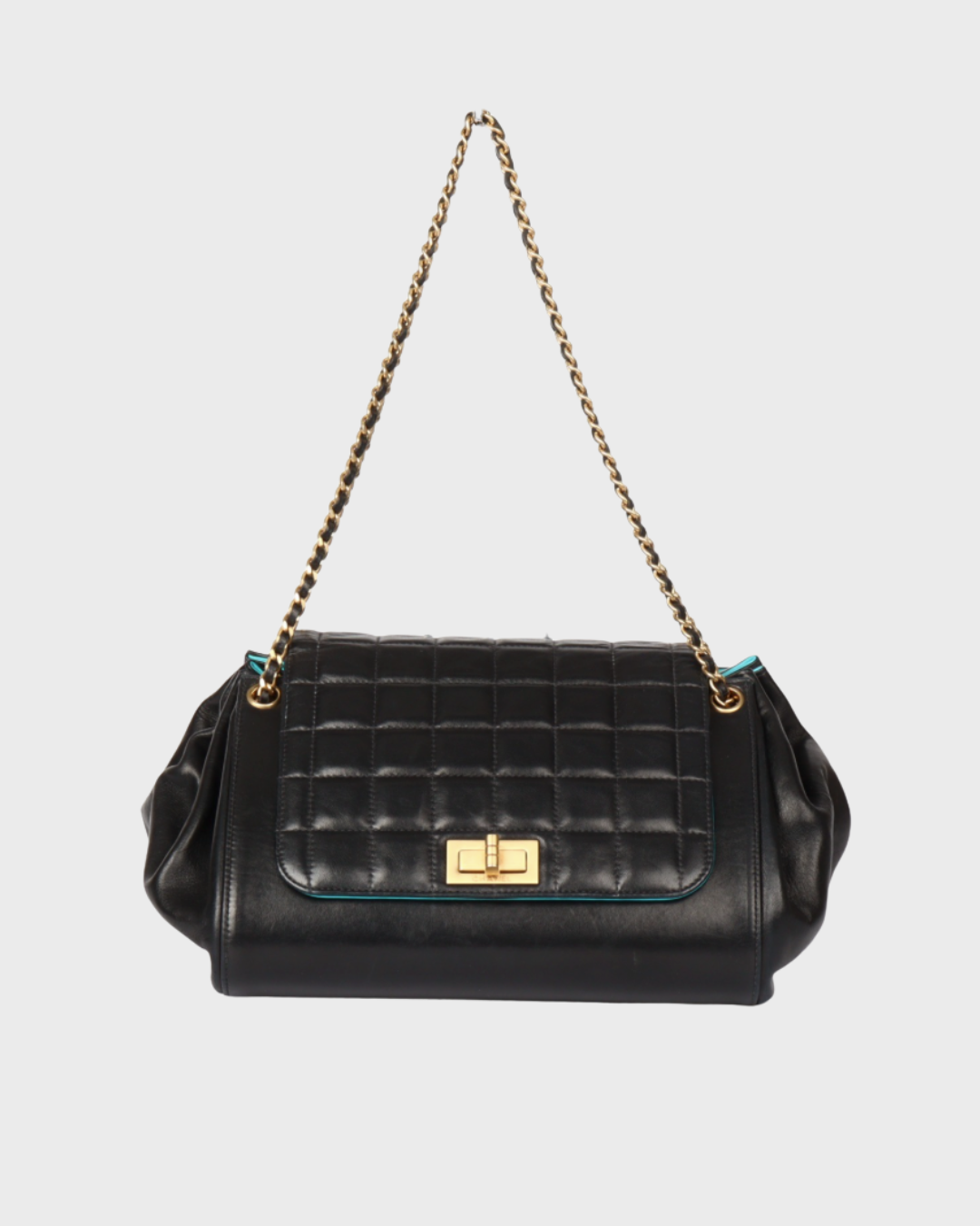 Chanel Choco Bar 2.55 Mini Chain Shoulder – Piel de Cordero Negro y Turquesa