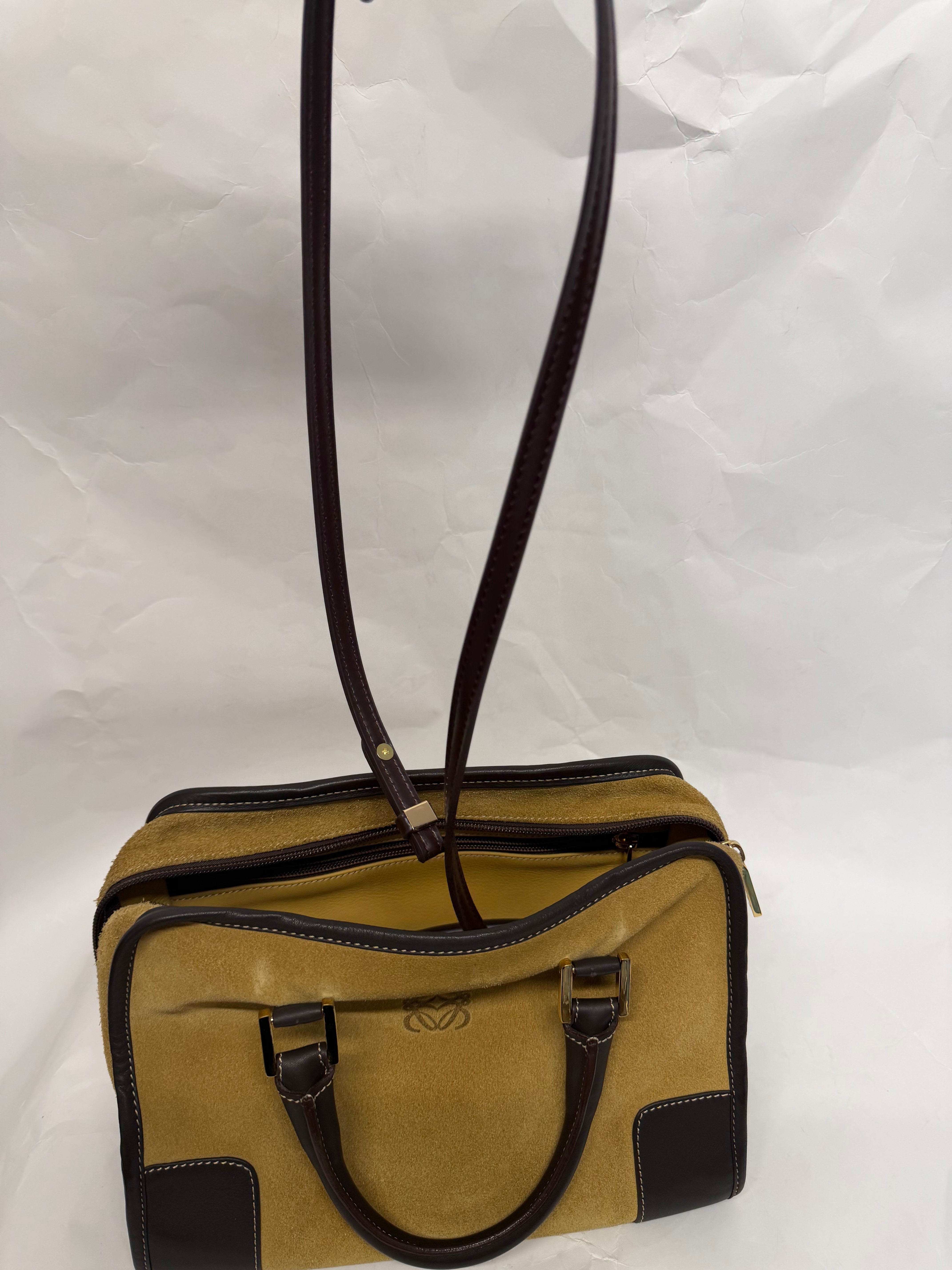 Loewe Amazona 28 Ante Oro
