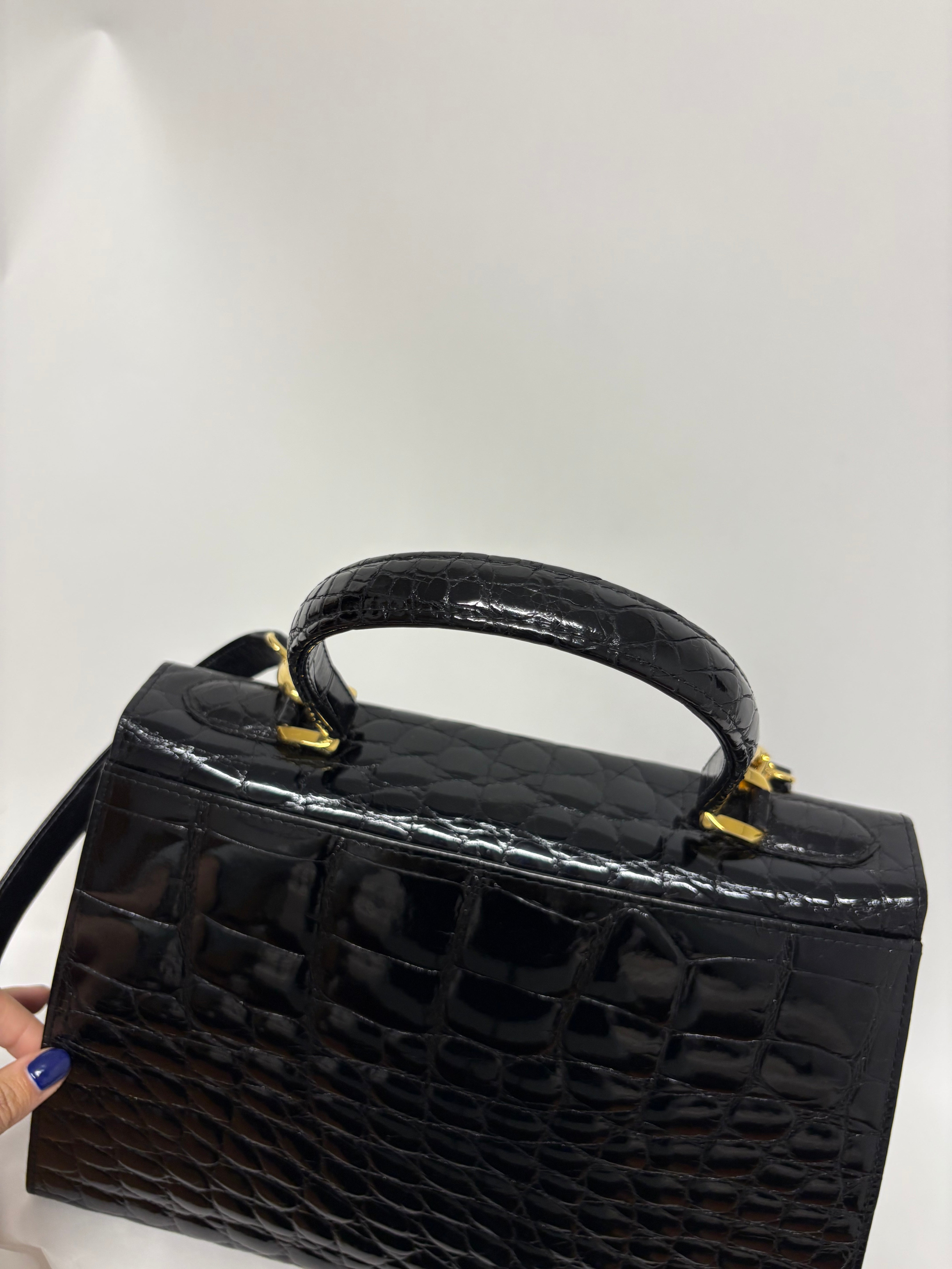 Loewe cocodrilo vintage negro con bandolera