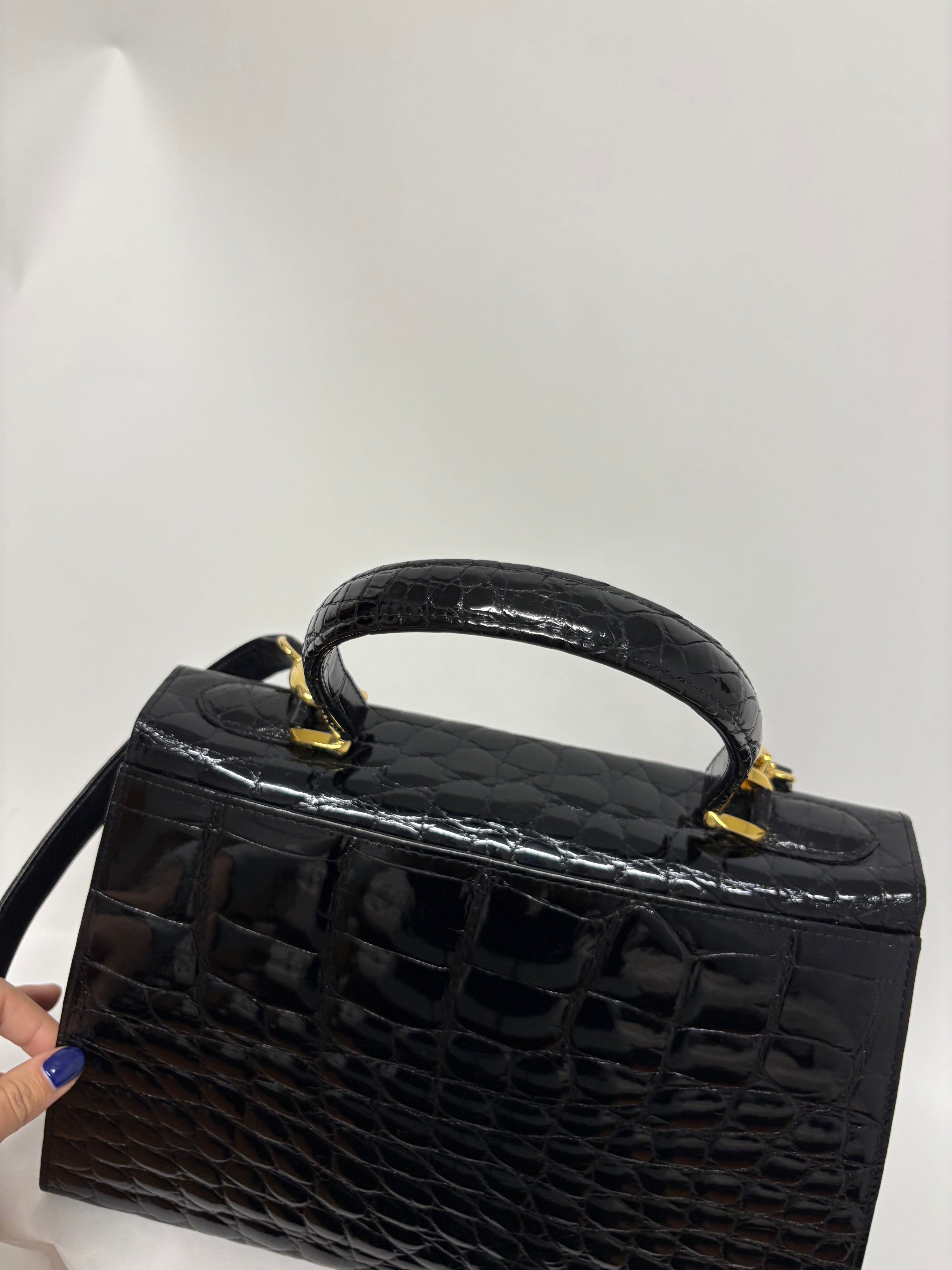 Loewe cocodrilo vintage negro con bandolera