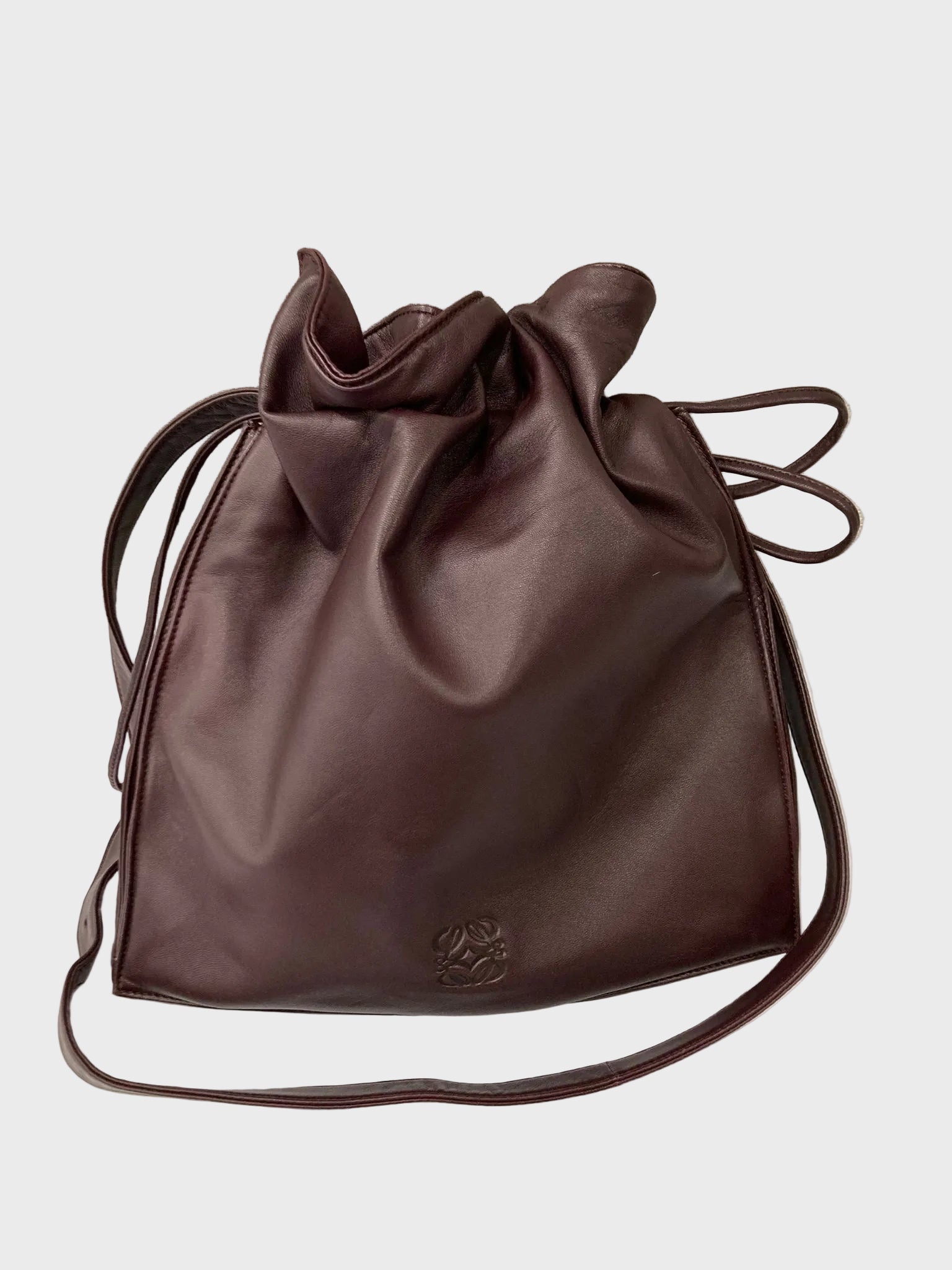 Loewe Flamenco Mediano burdeos Bandolera Piel Napa de Cordero