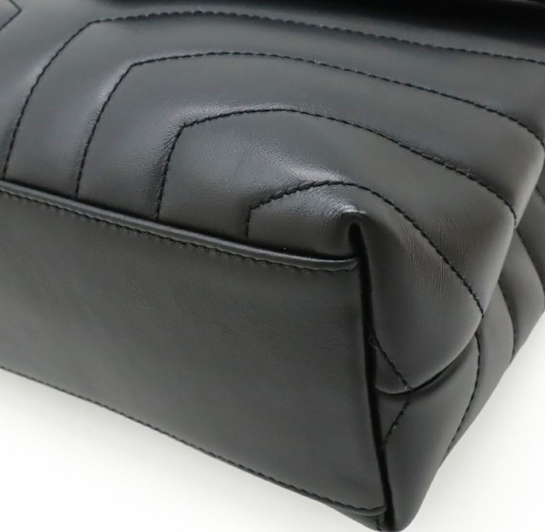 Saint Laurent Loulou Small en piel negra