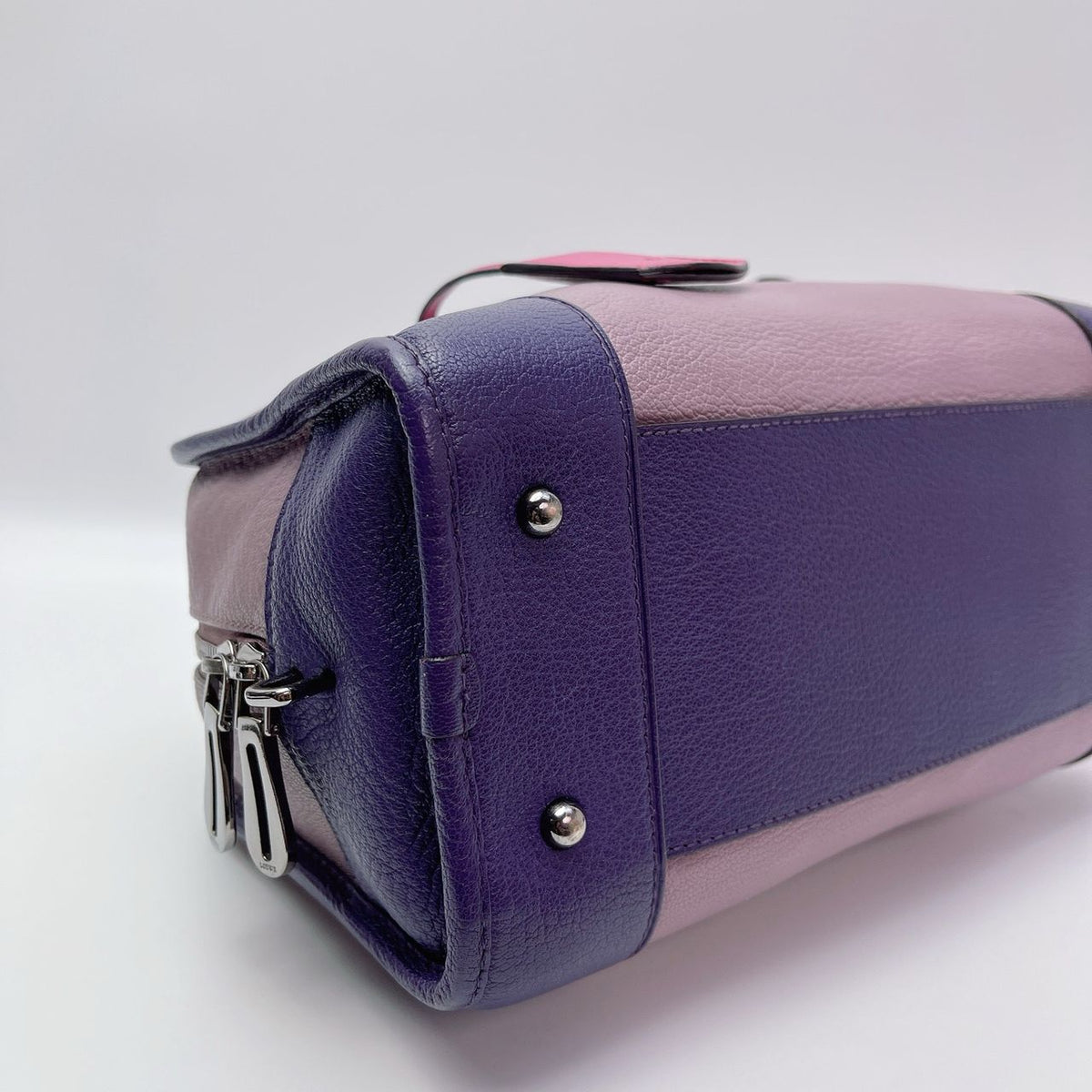 Loewe Amazona 28 Tricolor Malva, Fucsia y Morado · Herrajes Plateados