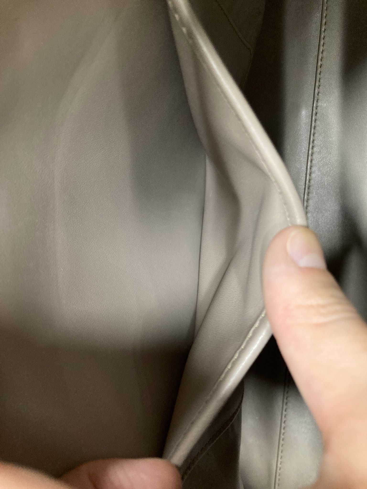 Loewe Amazona 36 Gris beige