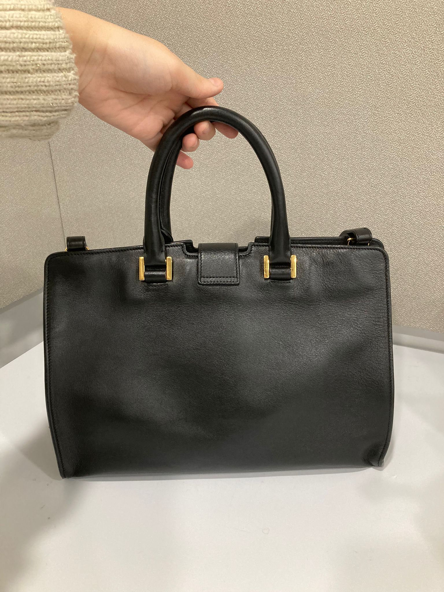Saint Laurent Cabas 2Way Piel Negra Bandolera