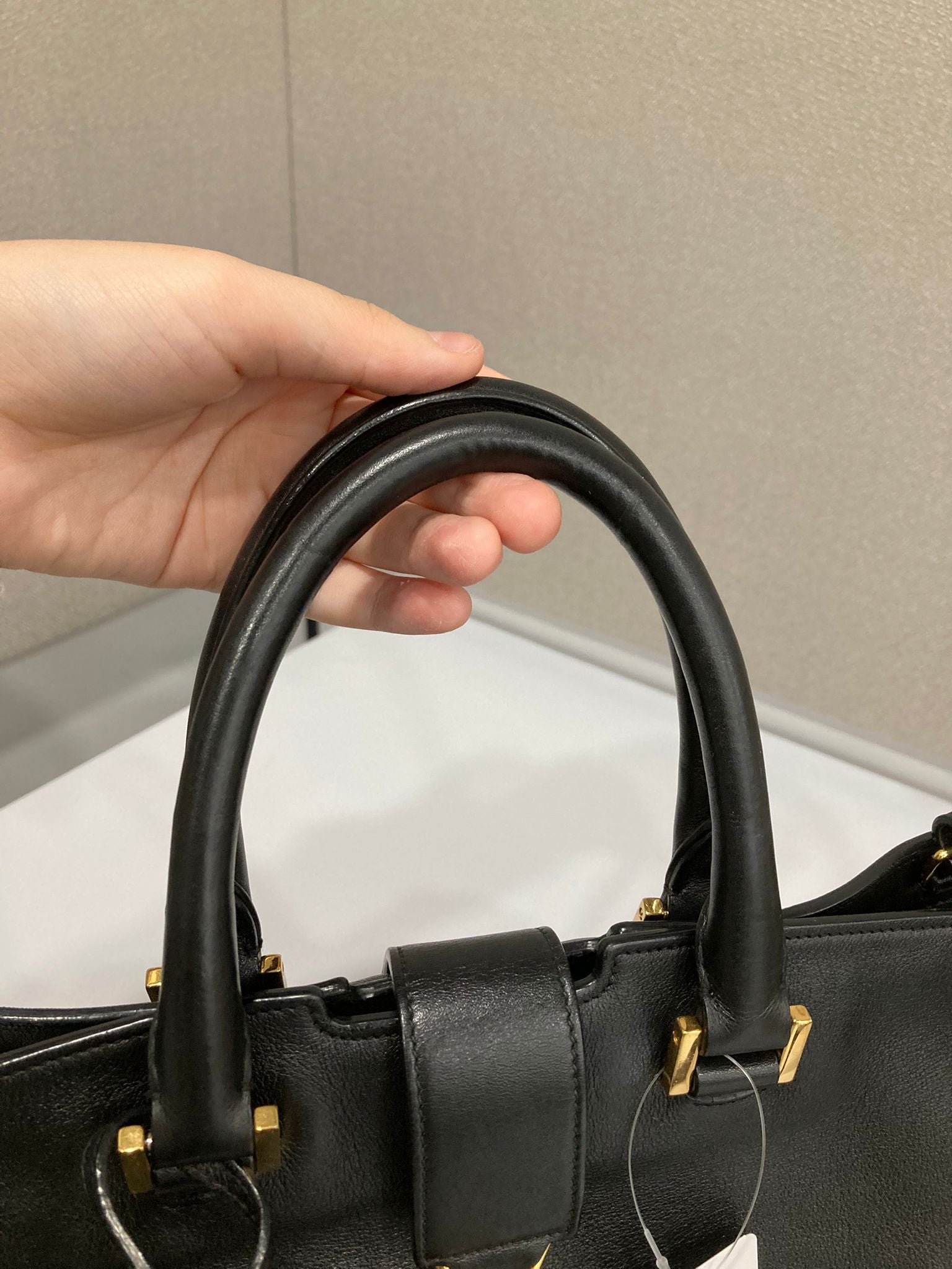 Saint Laurent Cabas 2Way Piel Negra Bandolera