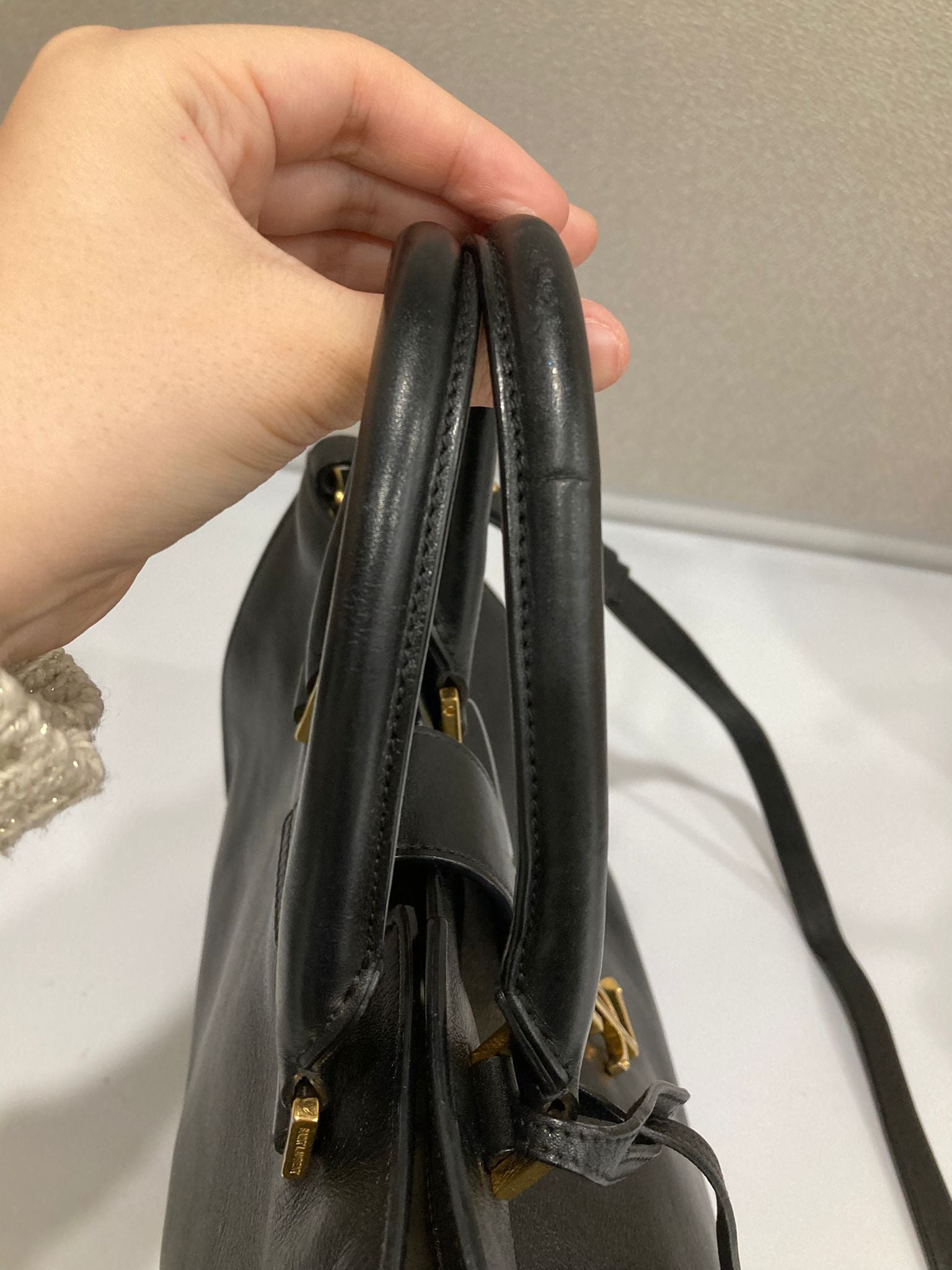 Saint Laurent Cabas 2Way Piel Negra Bandolera