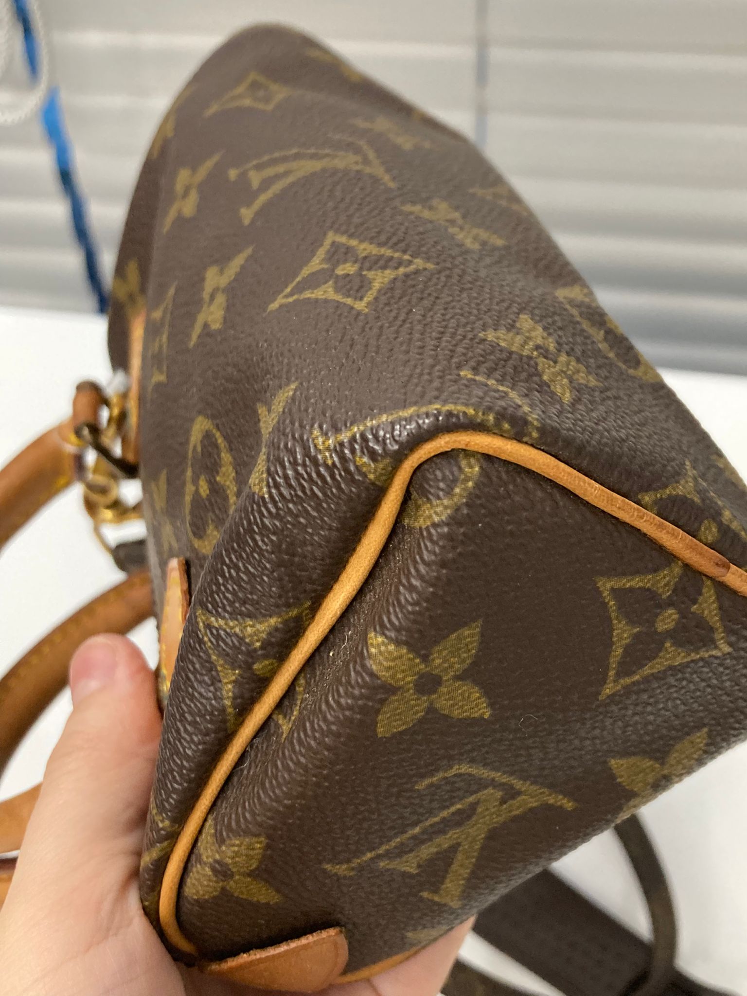 Louis Vuitton MINI Speedy con bandolera original