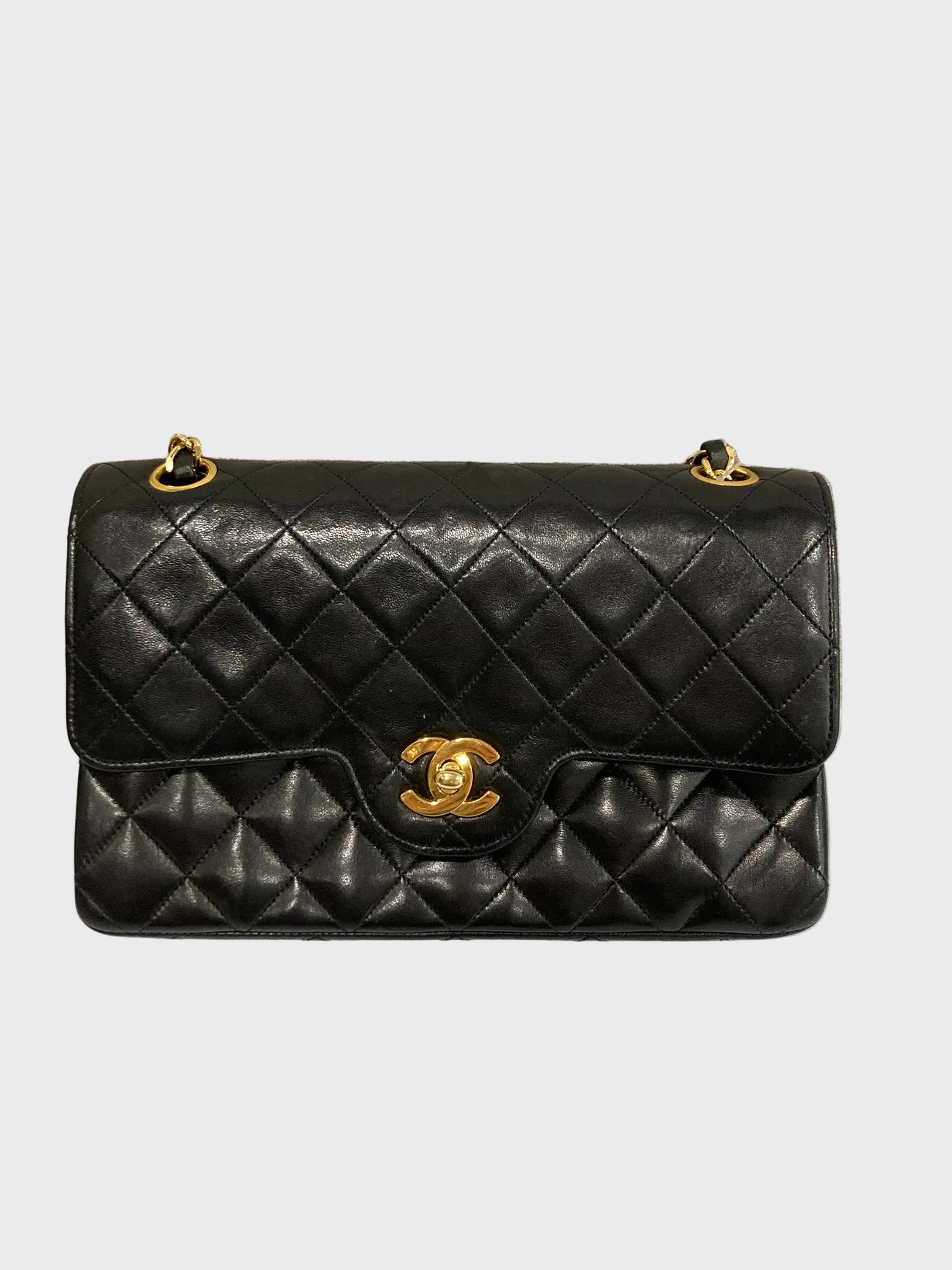 CHANEL Timeless 23 Double Flap  Lambskin negro · Herrajes dorados · Serie 1