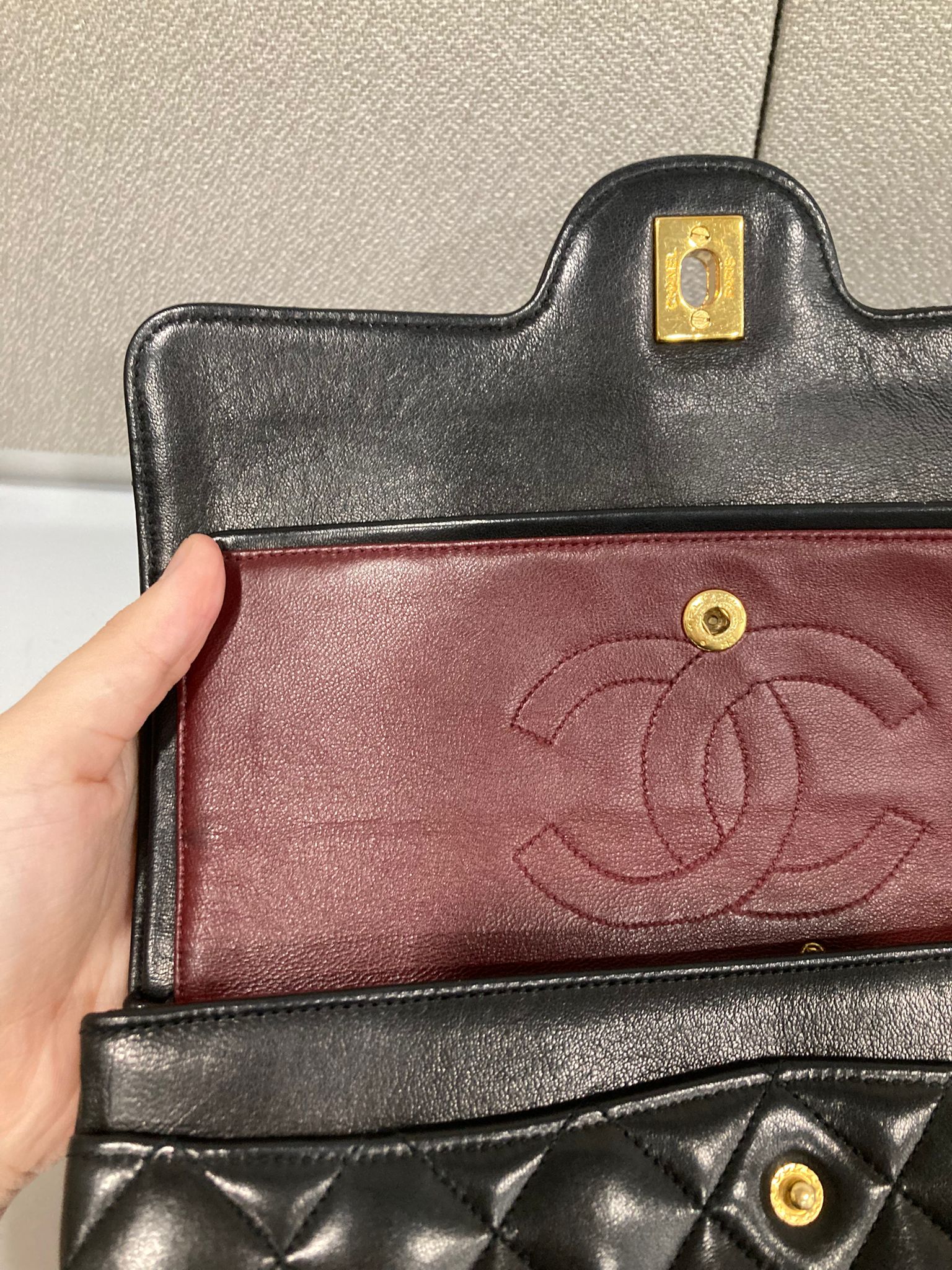 CHANEL Timeless 23 Double Flap  Lambskin negro · Herrajes dorados · Serie 1