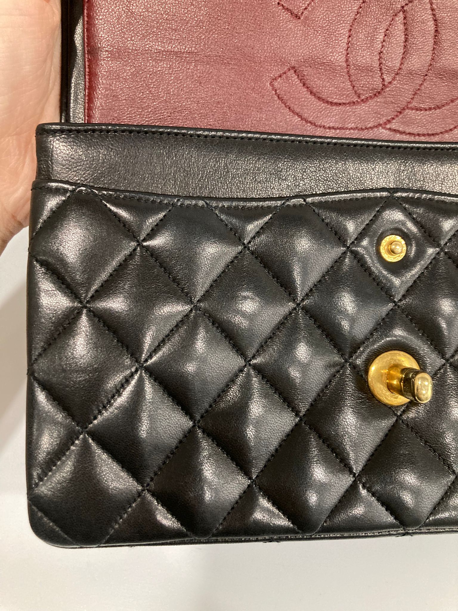 CHANEL Timeless 23 Double Flap  Lambskin negro · Herrajes dorados · Serie 1