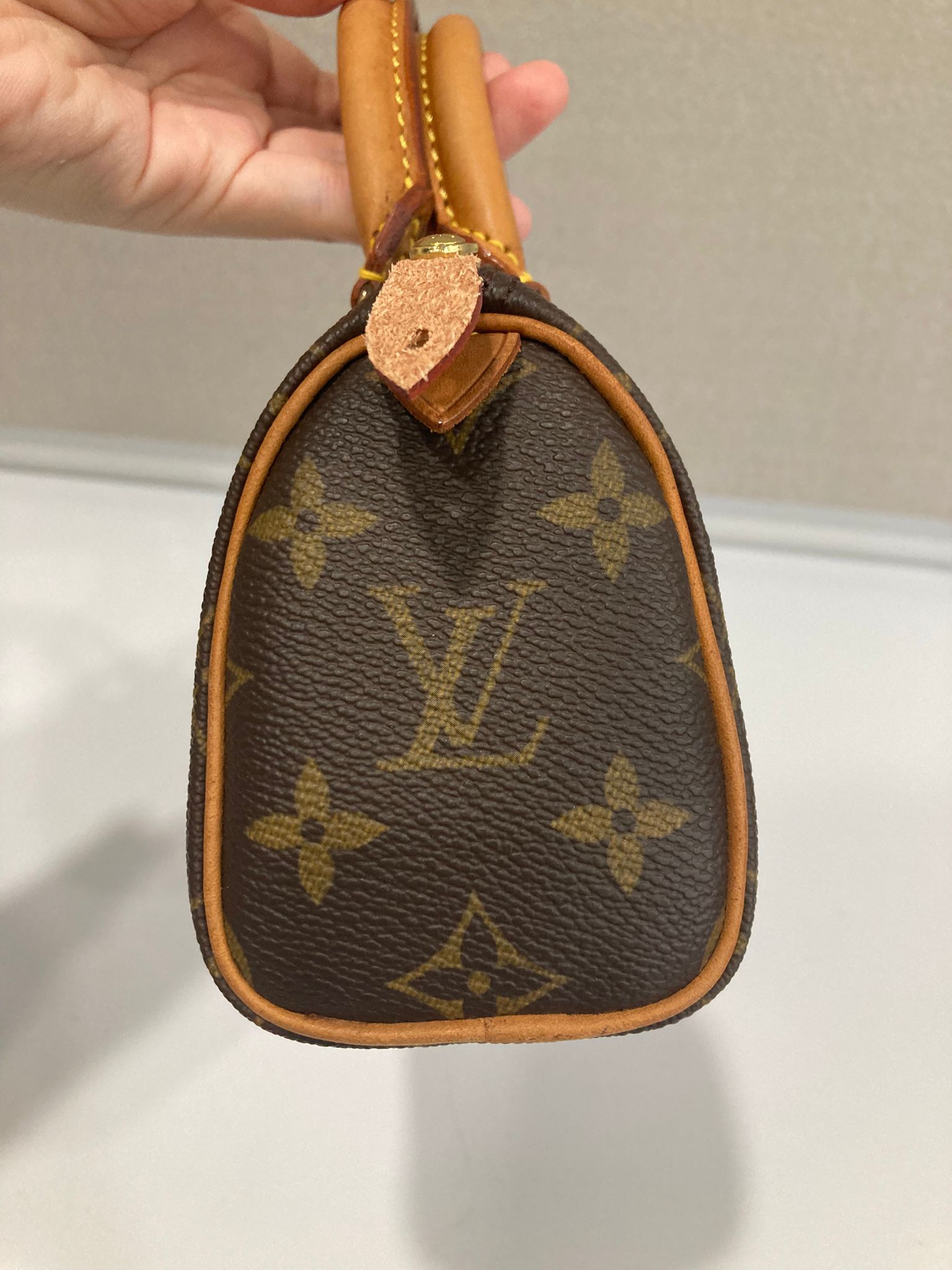 Louis Vuitton Mini Speedy con bandolera extra