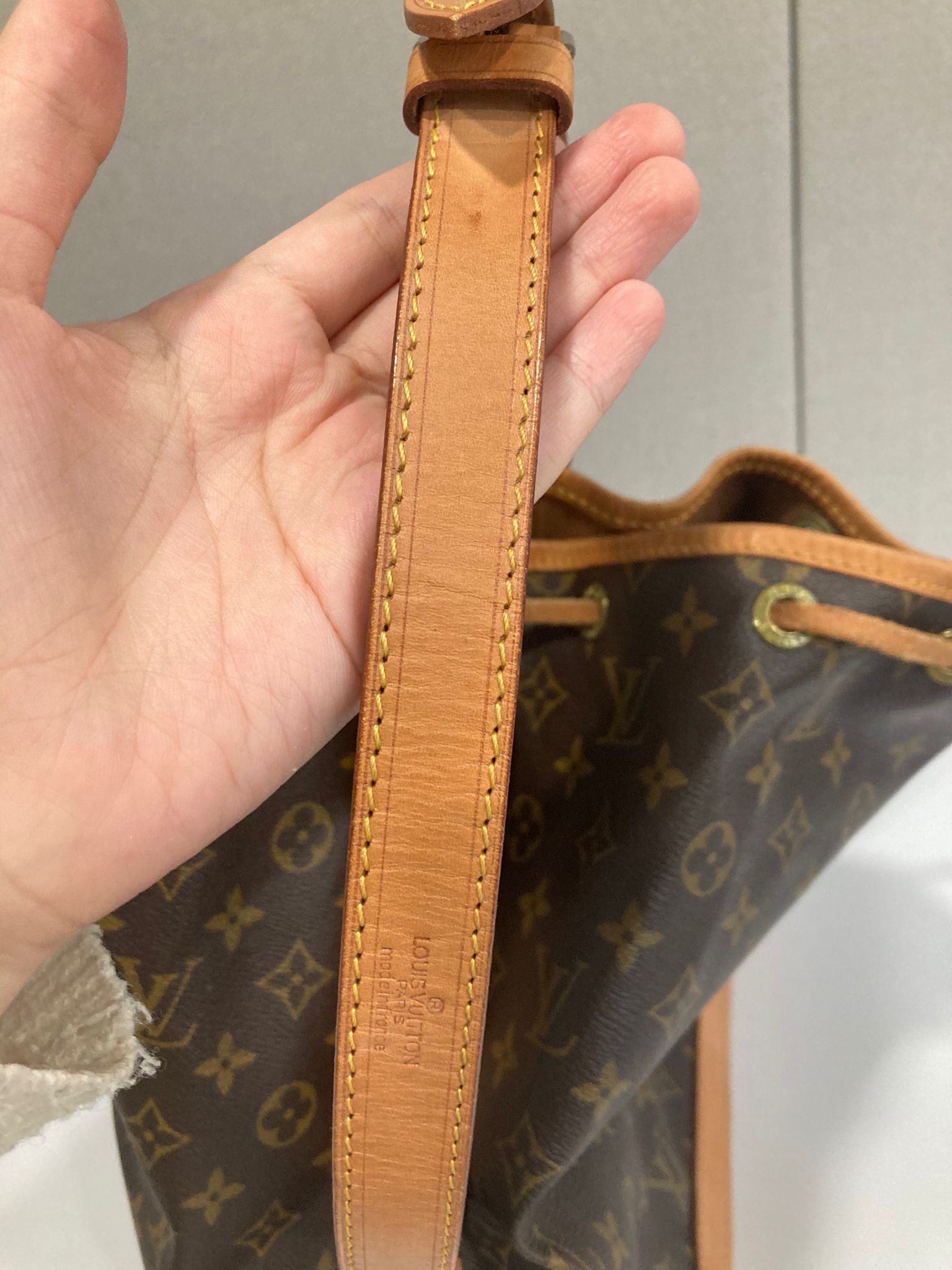 Louis Vuitton Noé clásico grande Monogram