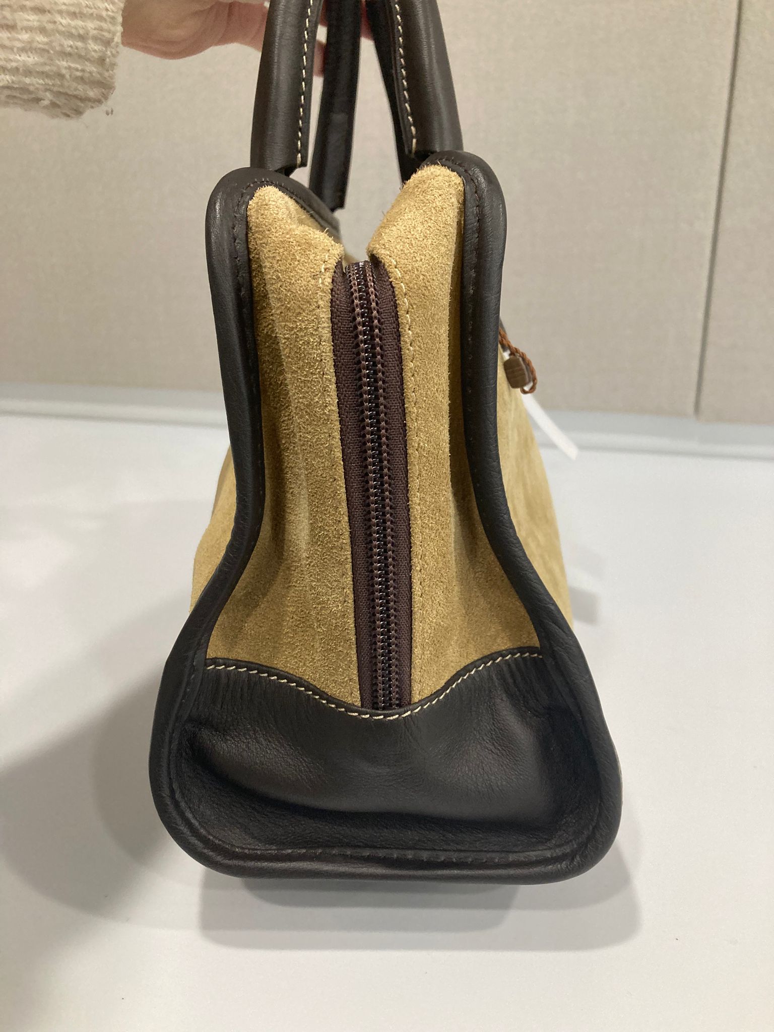 Loewe Amazona 26  Ante beige y piel marrón