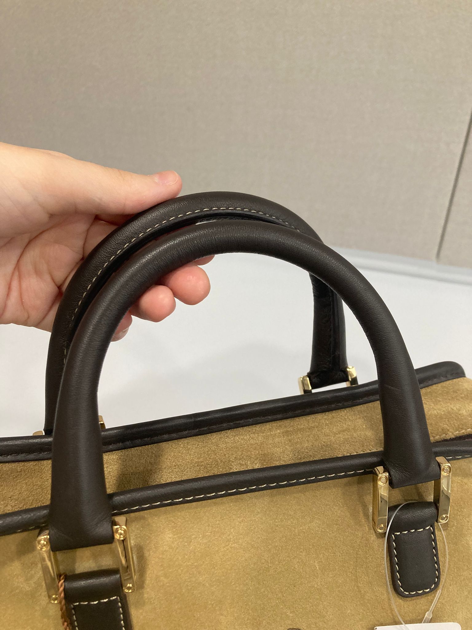 Loewe Amazona 26  Ante beige y piel marrón