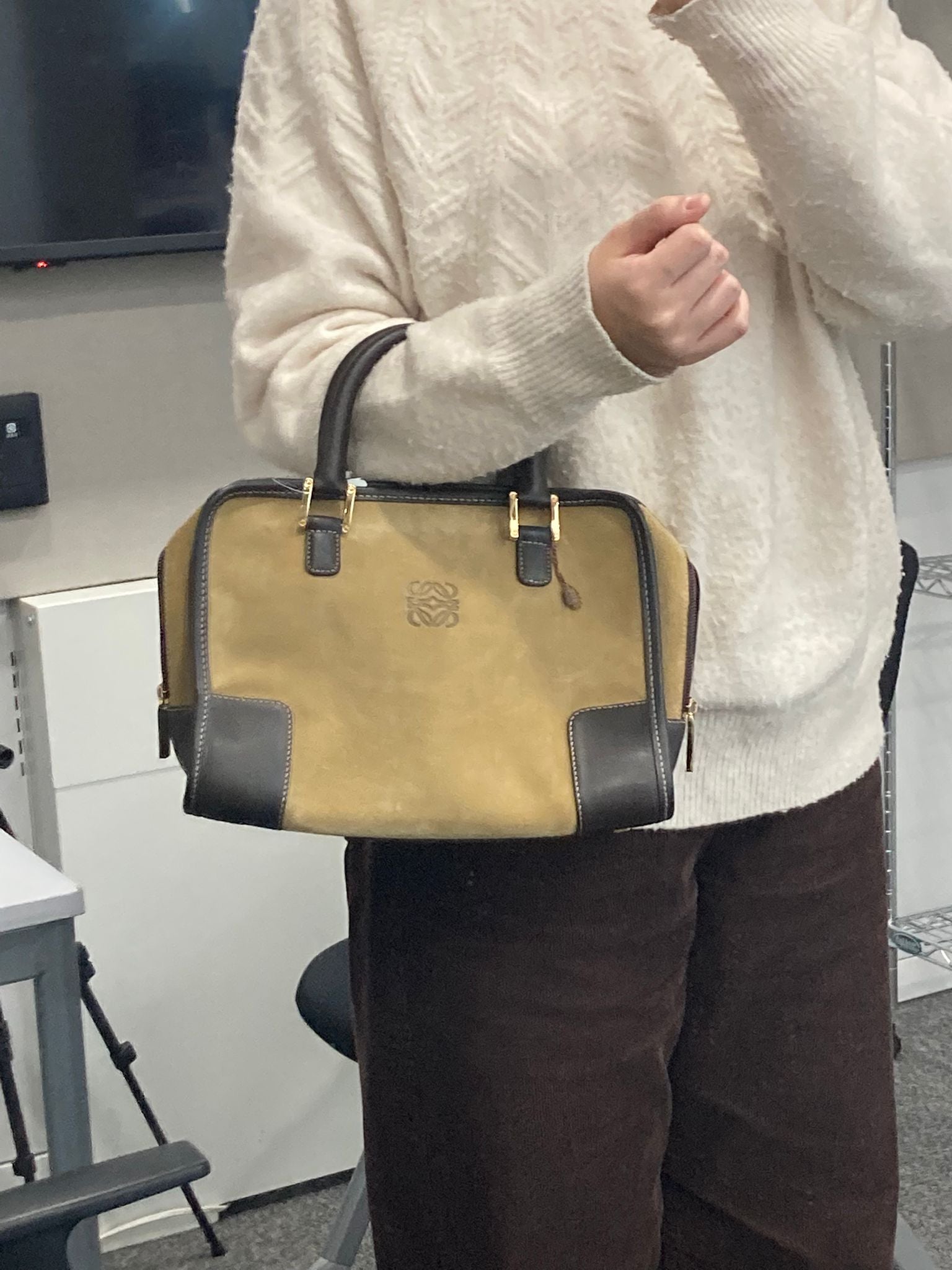 Loewe Amazona 26  Ante beige y piel marrón