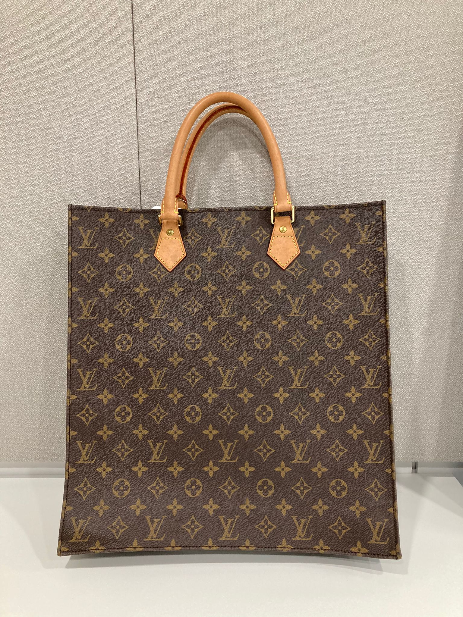 Louis Vuitton Sac Plat Monogram