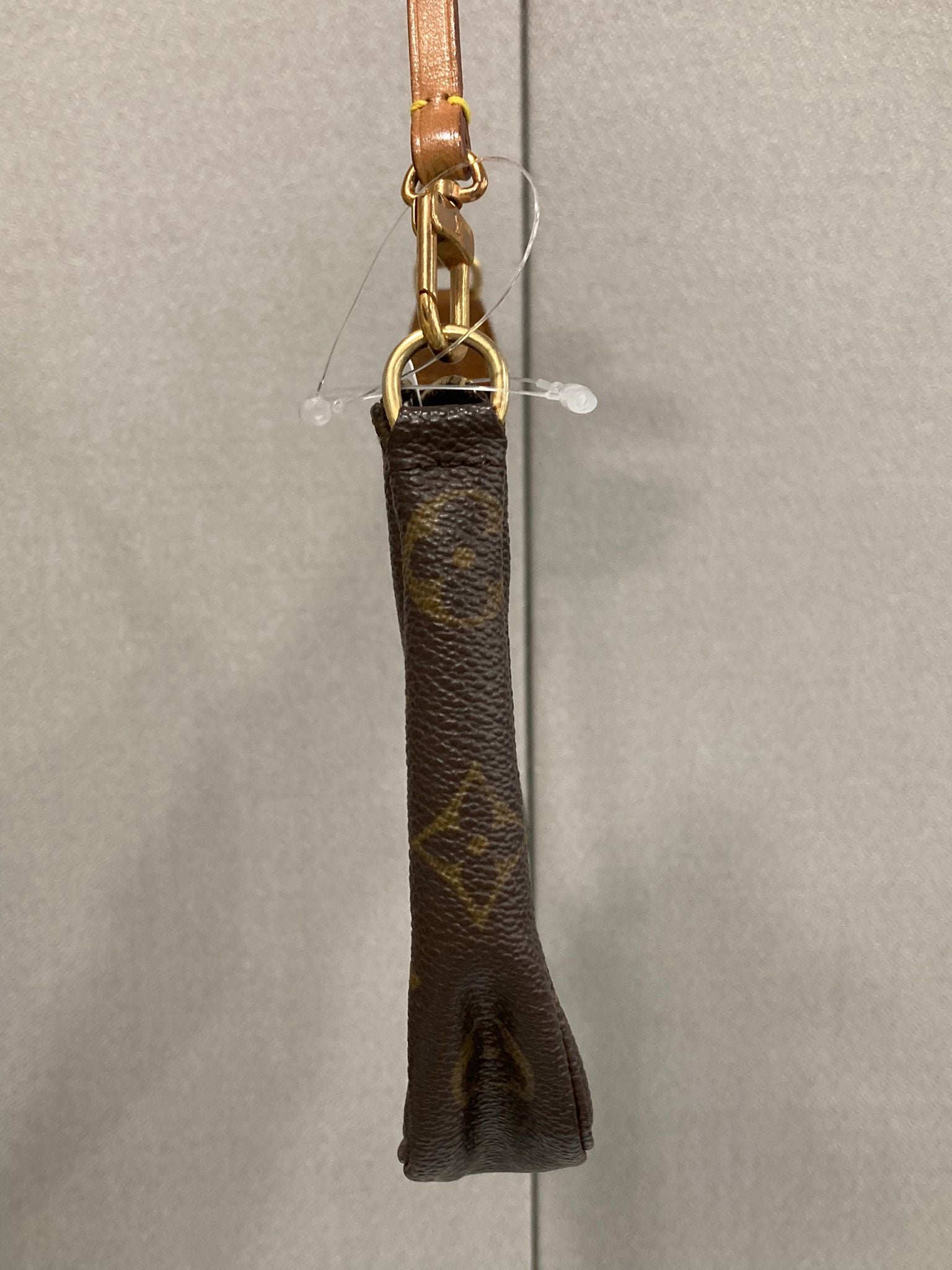 Louis Vuitton Pochette Accessoires monogram con 2 bandoleras extra