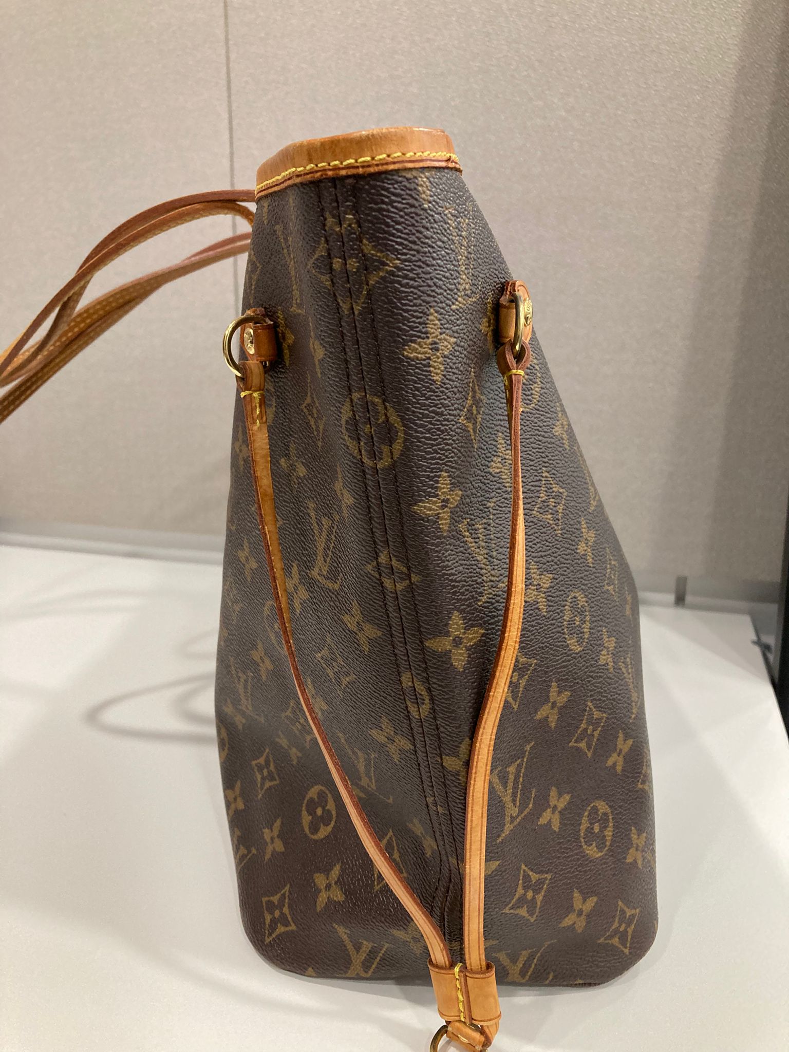 Louis Vuitton Neverfull MM Monogram