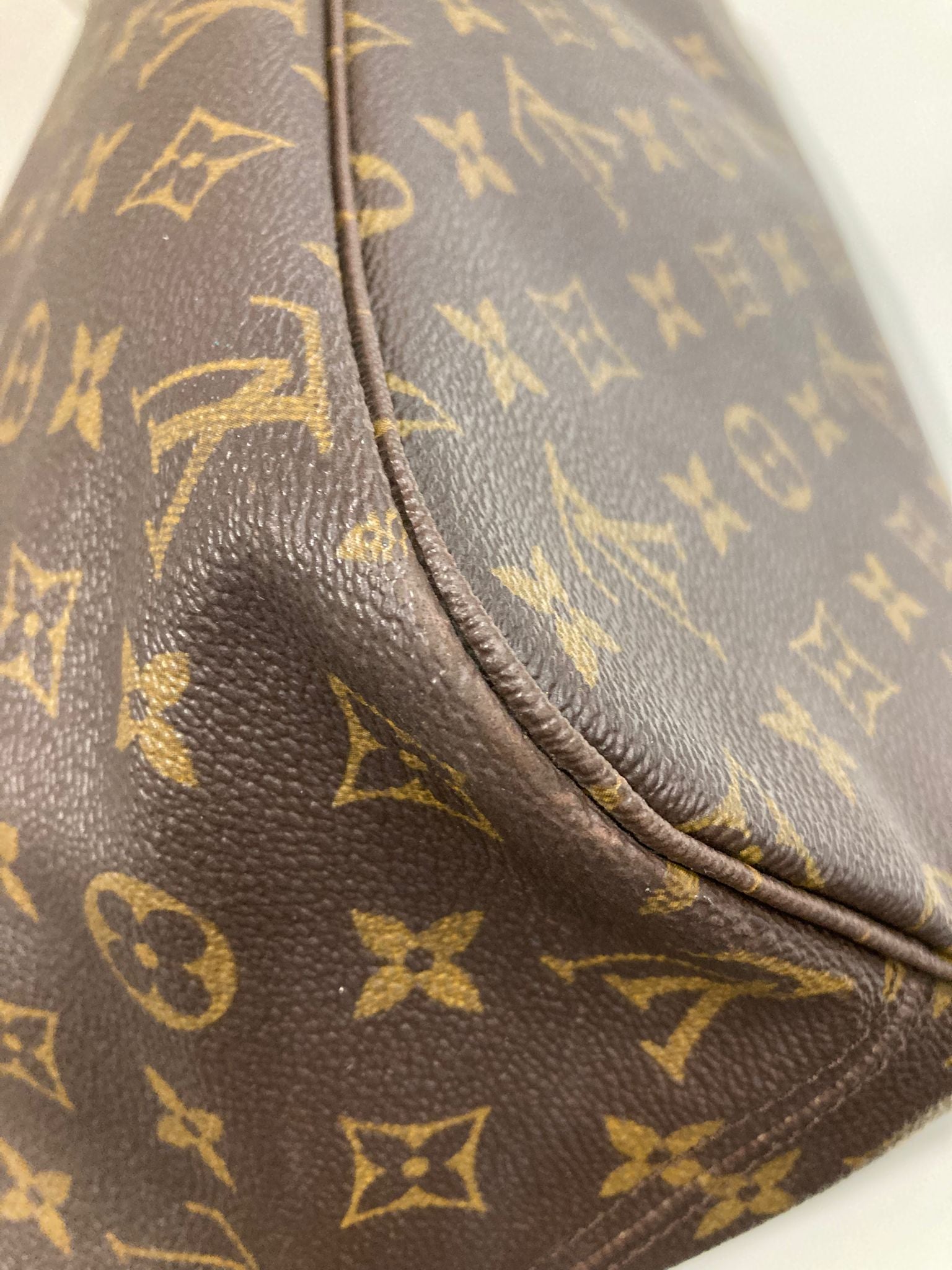Louis Vuitton Neverfull MM Monogram