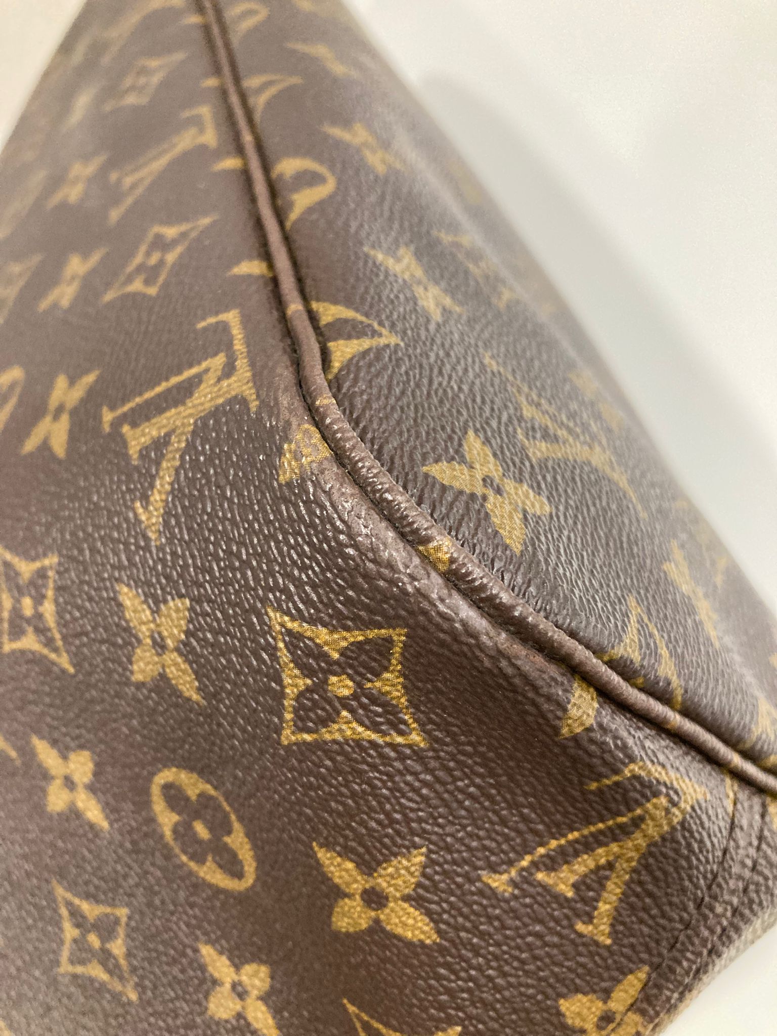 Louis Vuitton Neverfull MM Monogram