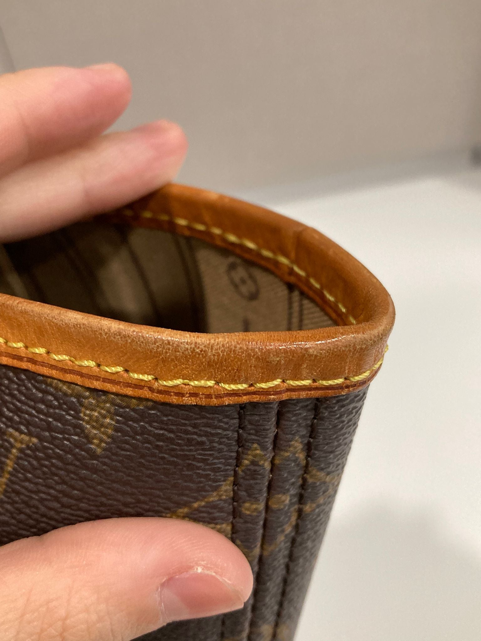 Louis Vuitton Neverfull MM Monogram