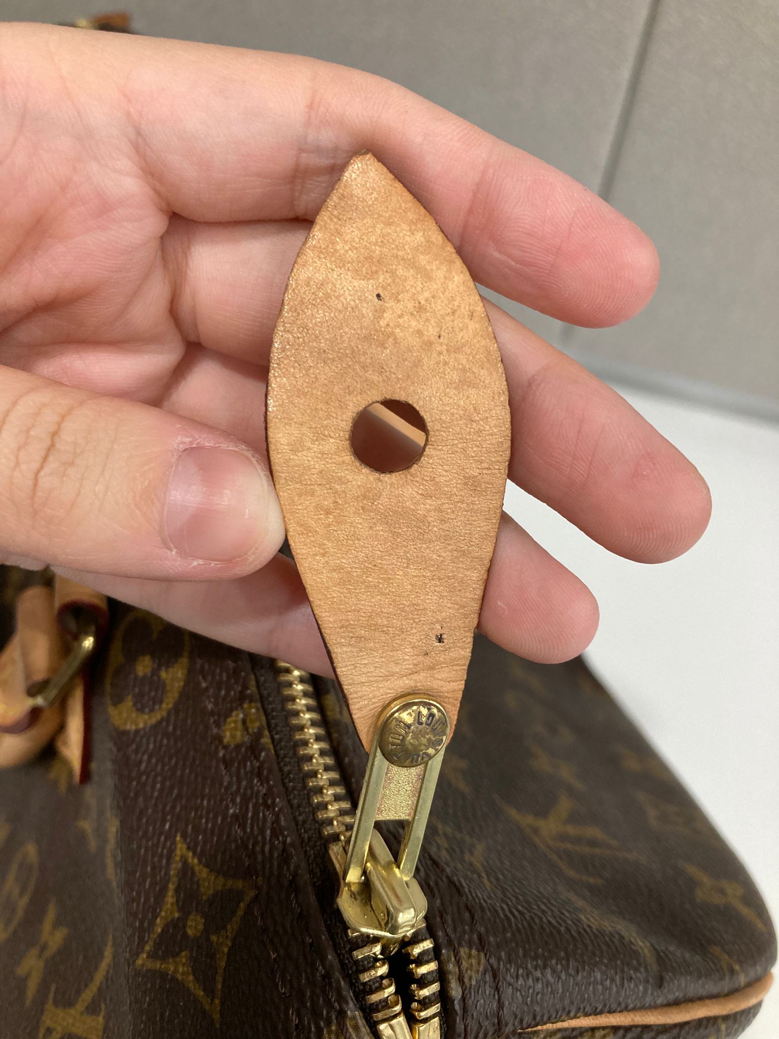 Louis Vuitton Speedy 30 Monogram con bandolera extra