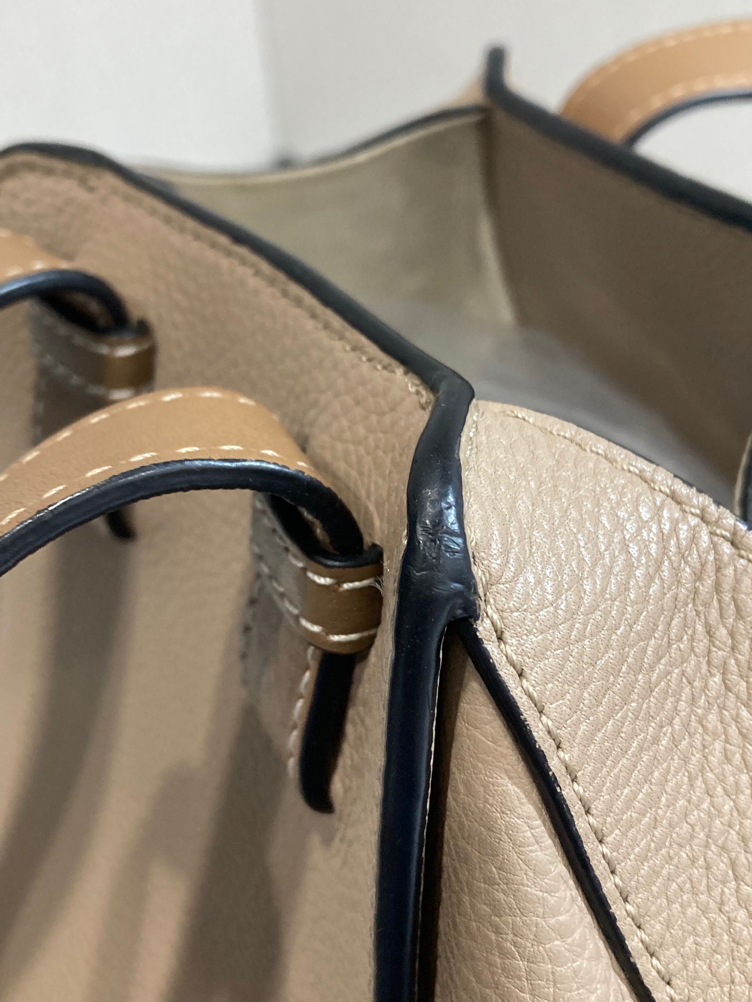 Hammock pequeño en suave piel de ternera graneada Arena