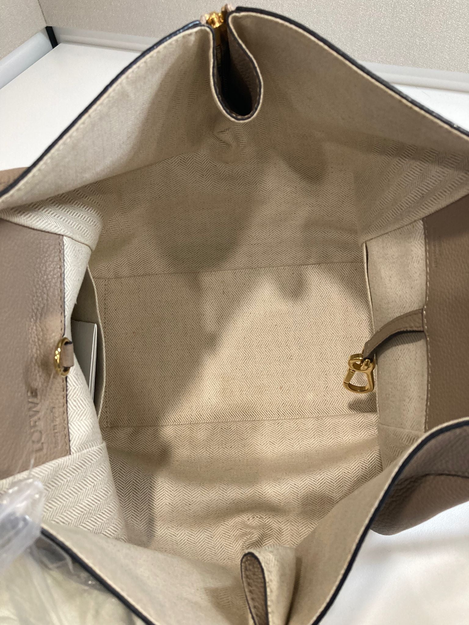 Hammock pequeño en suave piel de ternera graneada Arena