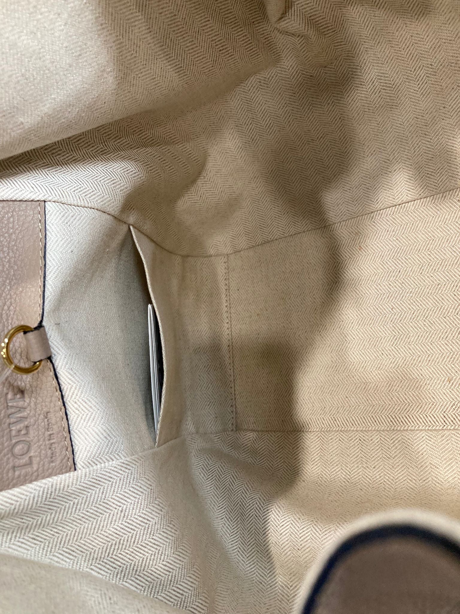 Hammock pequeño en suave piel de ternera graneada Arena