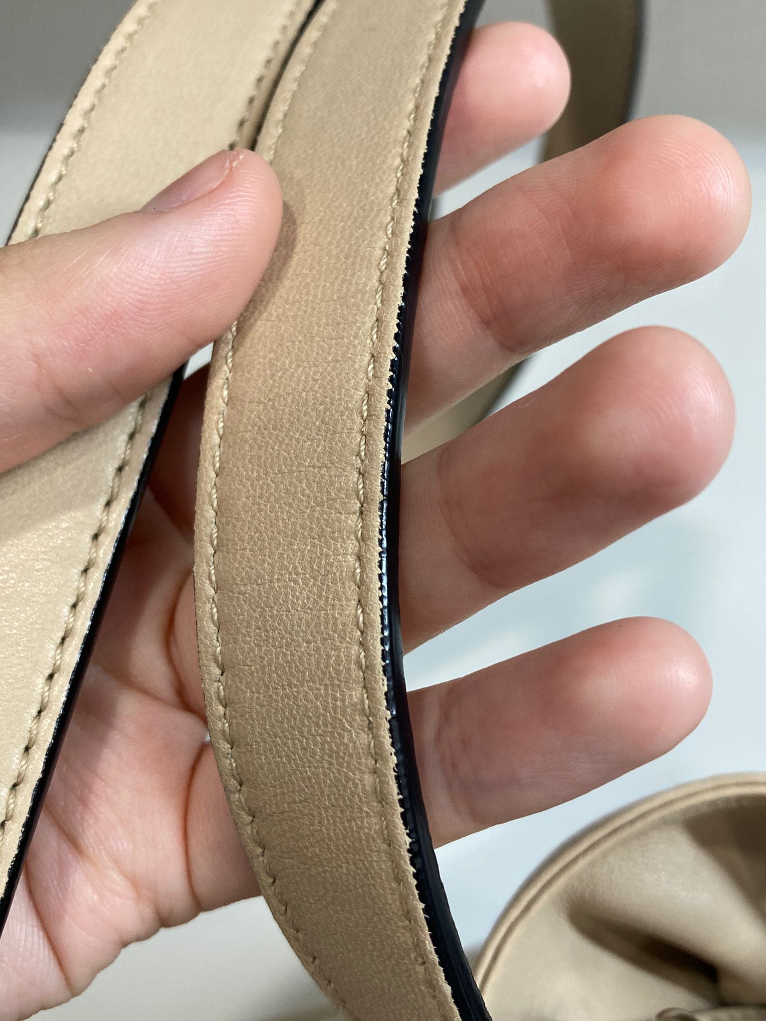 Loewe Flamenco Knot Beige Piel y Bandolera