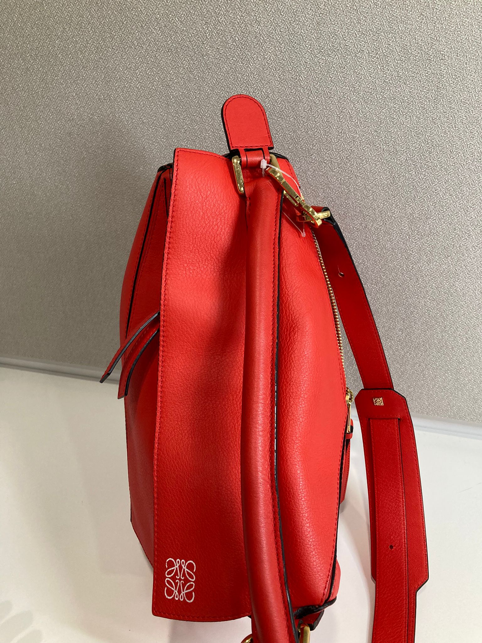 Loewe Puzzle Mediano Rojo