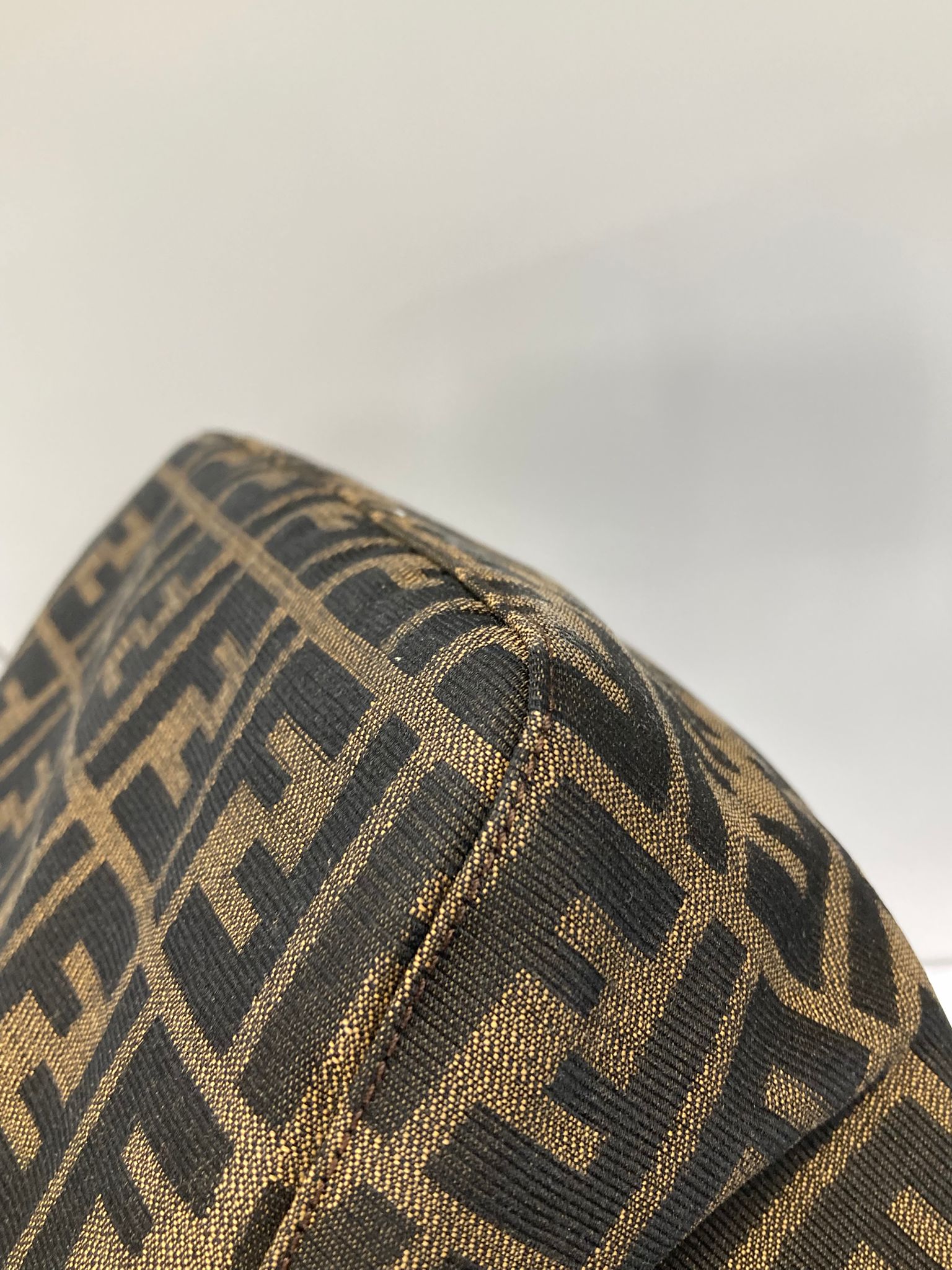 Fendi Baguette Zucca con doble solapa marrón