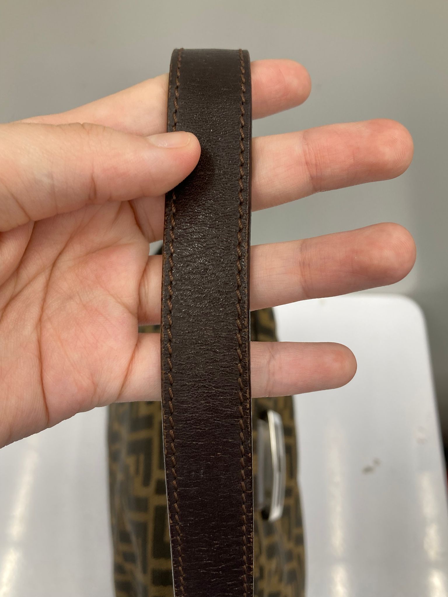 Fendi Baguette Zucca con doble solapa marrón