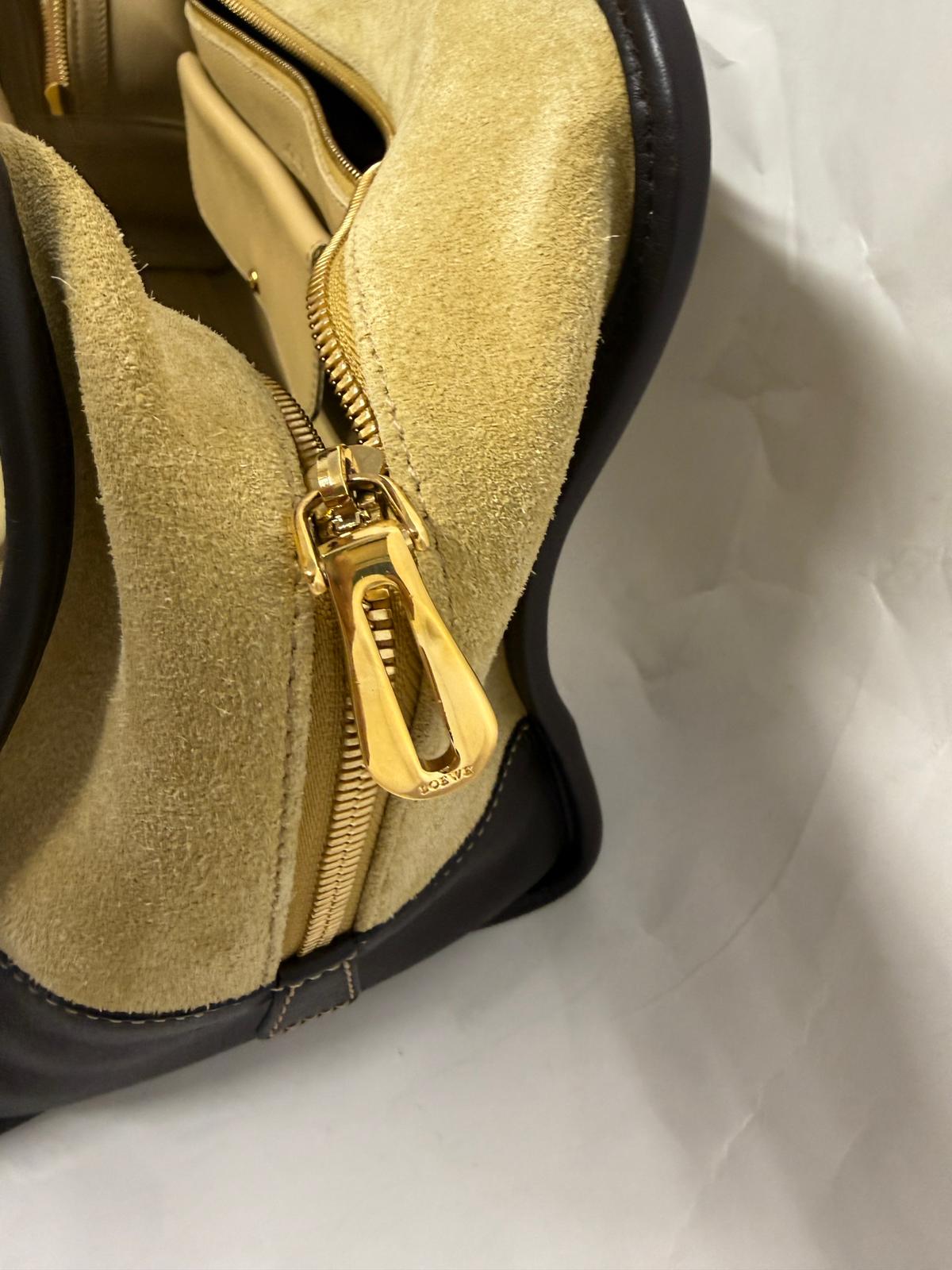 Loewe Amazona 36 Ante Oro — Modelo Nuevo